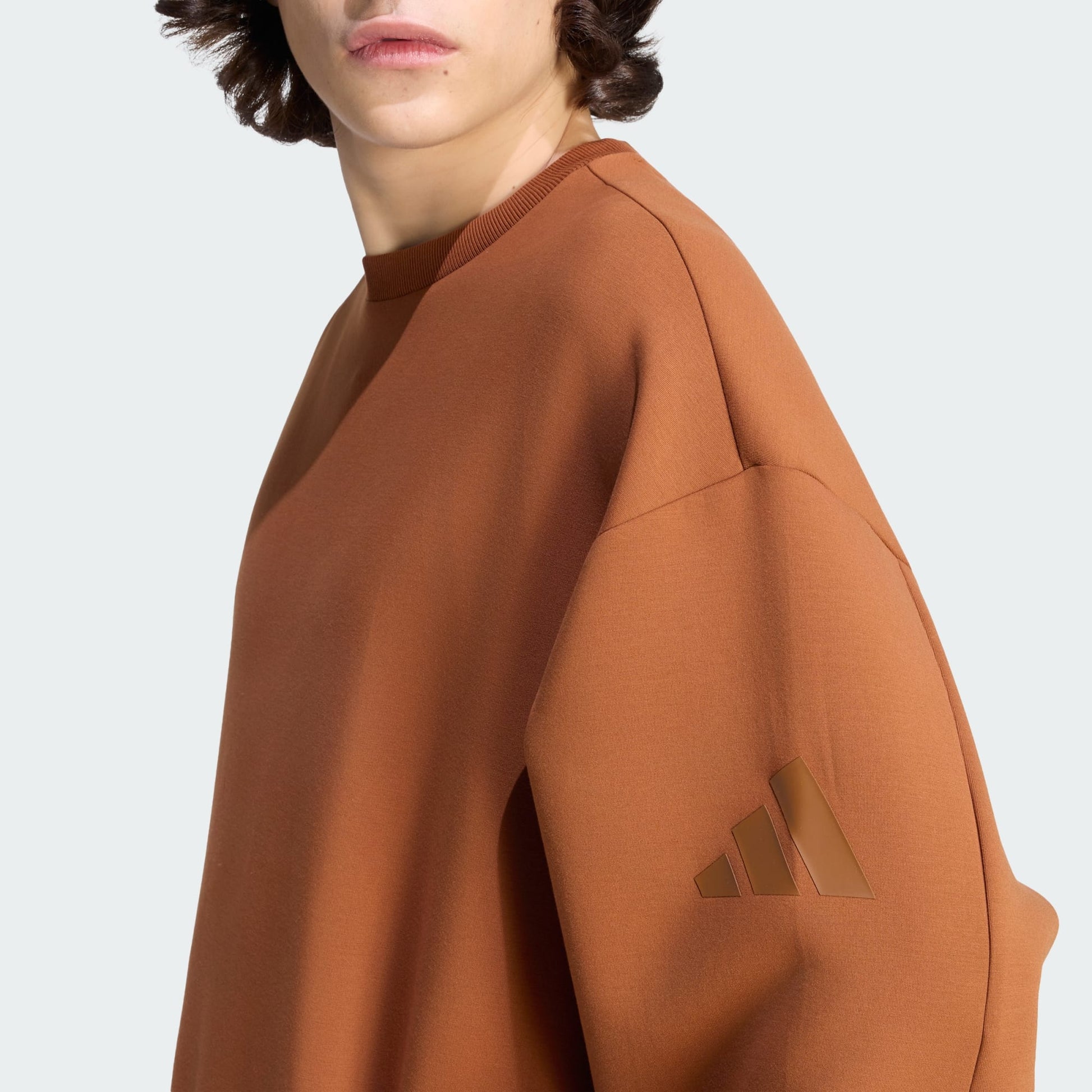 SOFT LUX SWEATSHIRT
