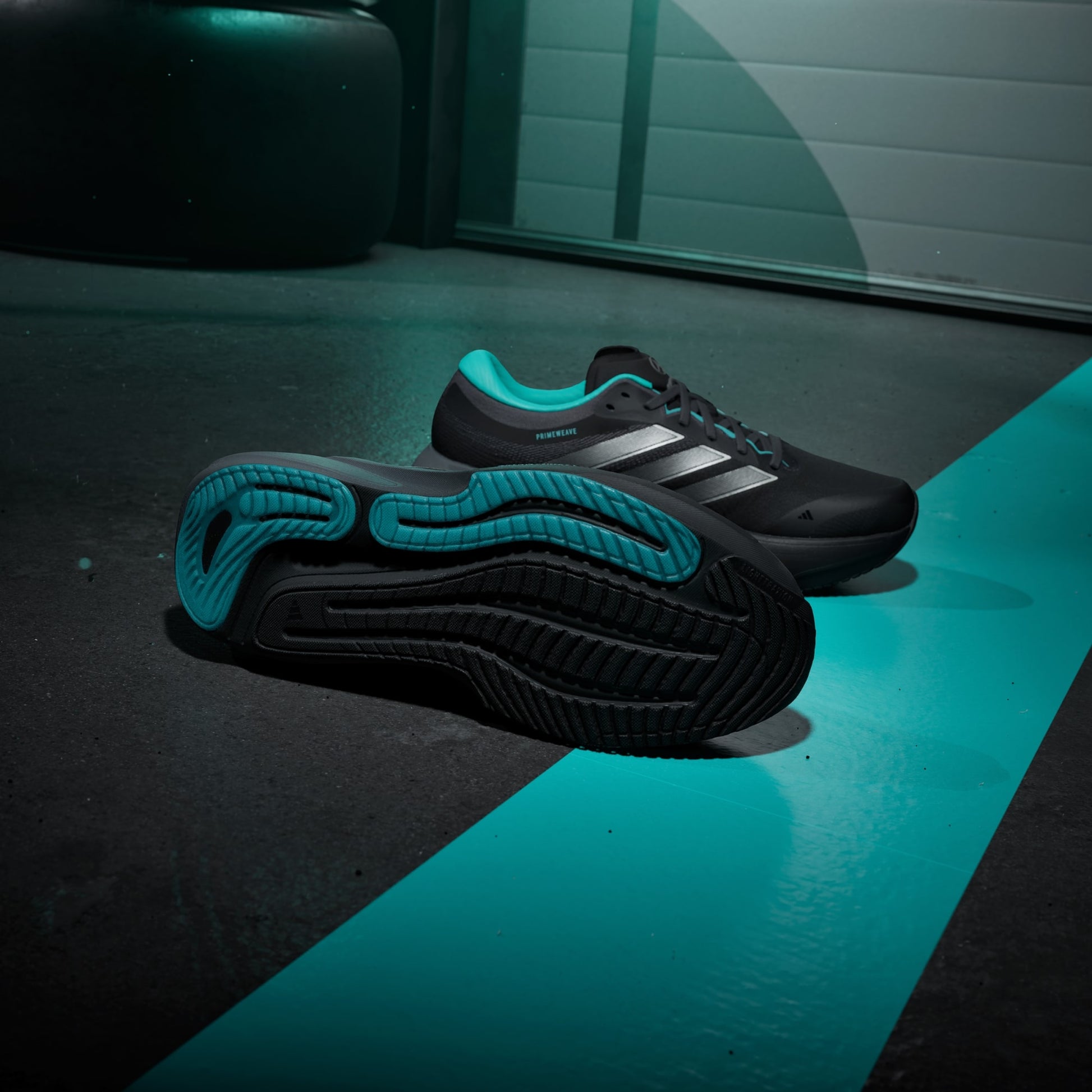 SUPERNOVA RISE 3 MERCEDES AMG PETRONAS F1 TEAM Shoes