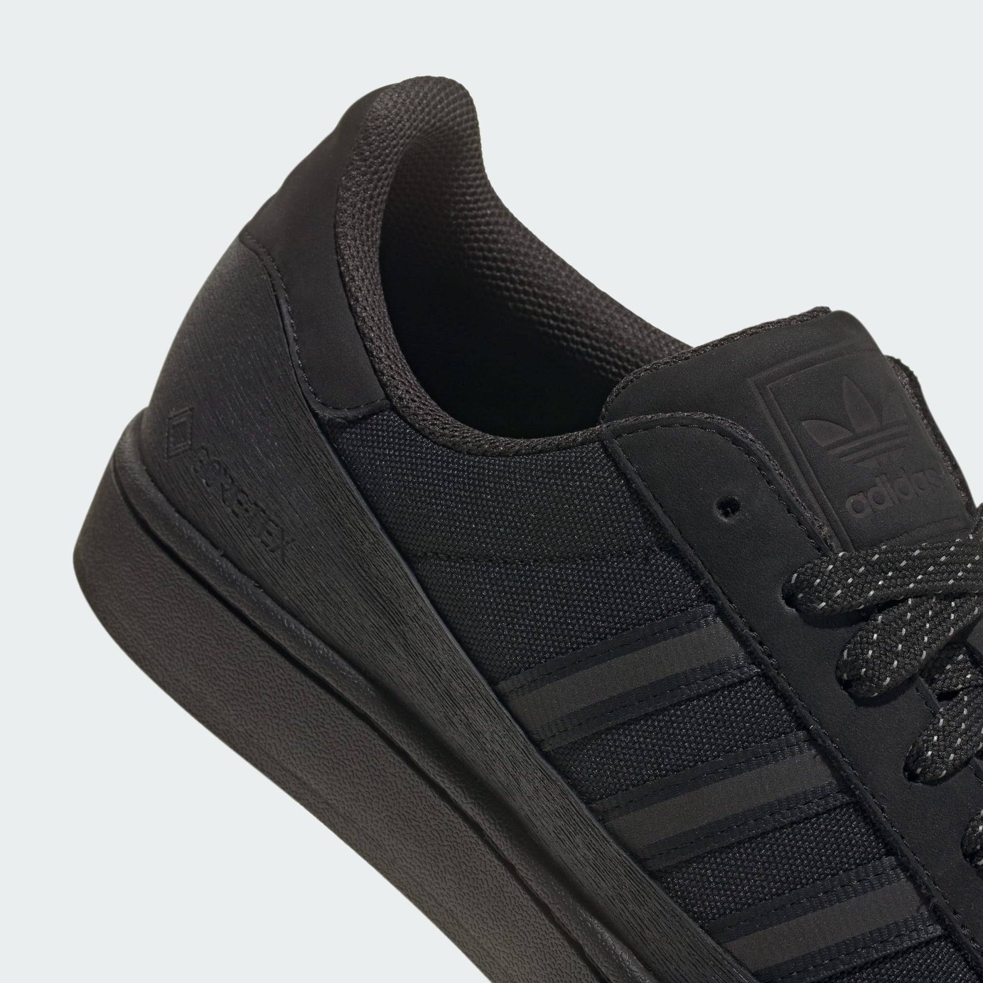 SUPERSTAR II MG GTX SHOES