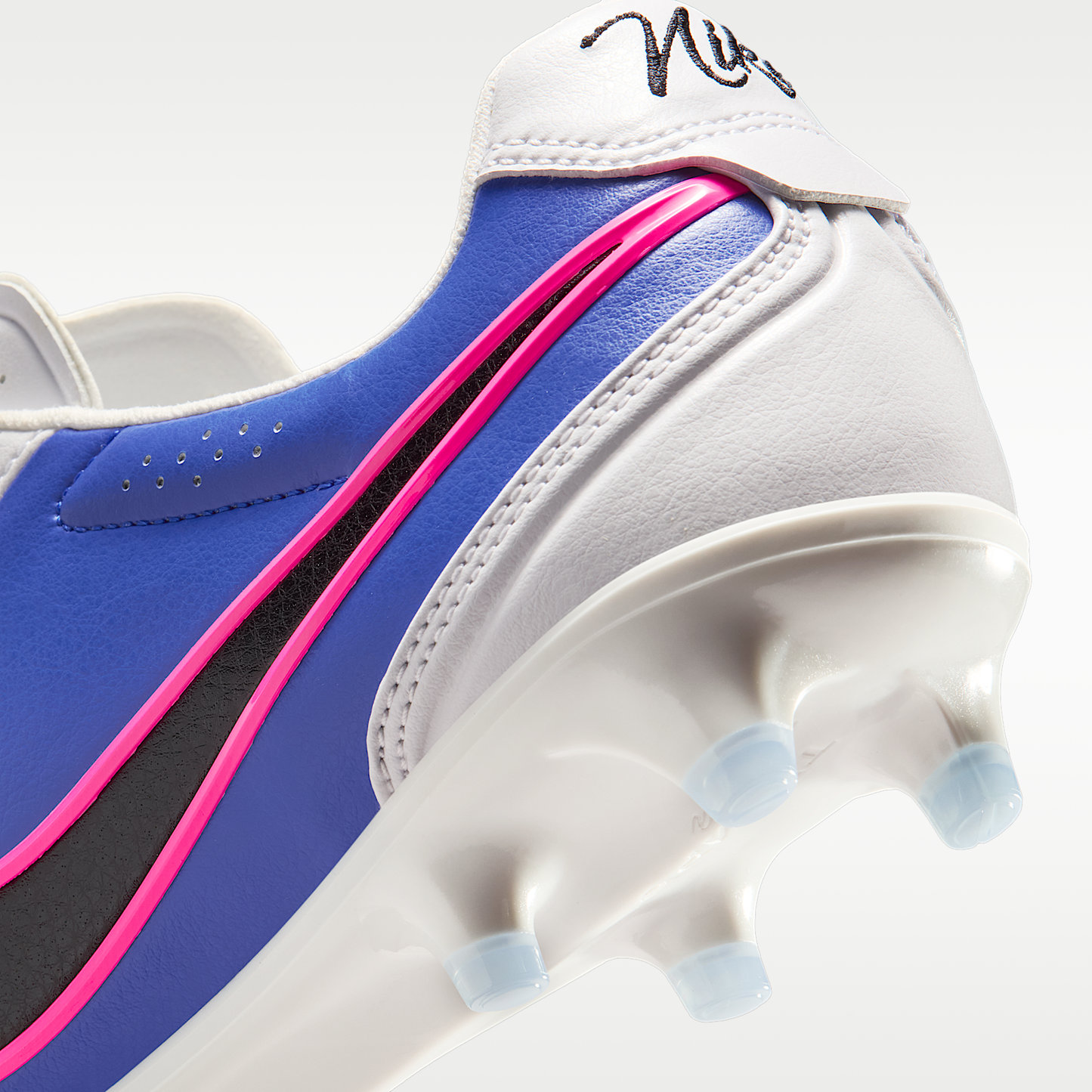 Nike Tiempo Ligera Pro