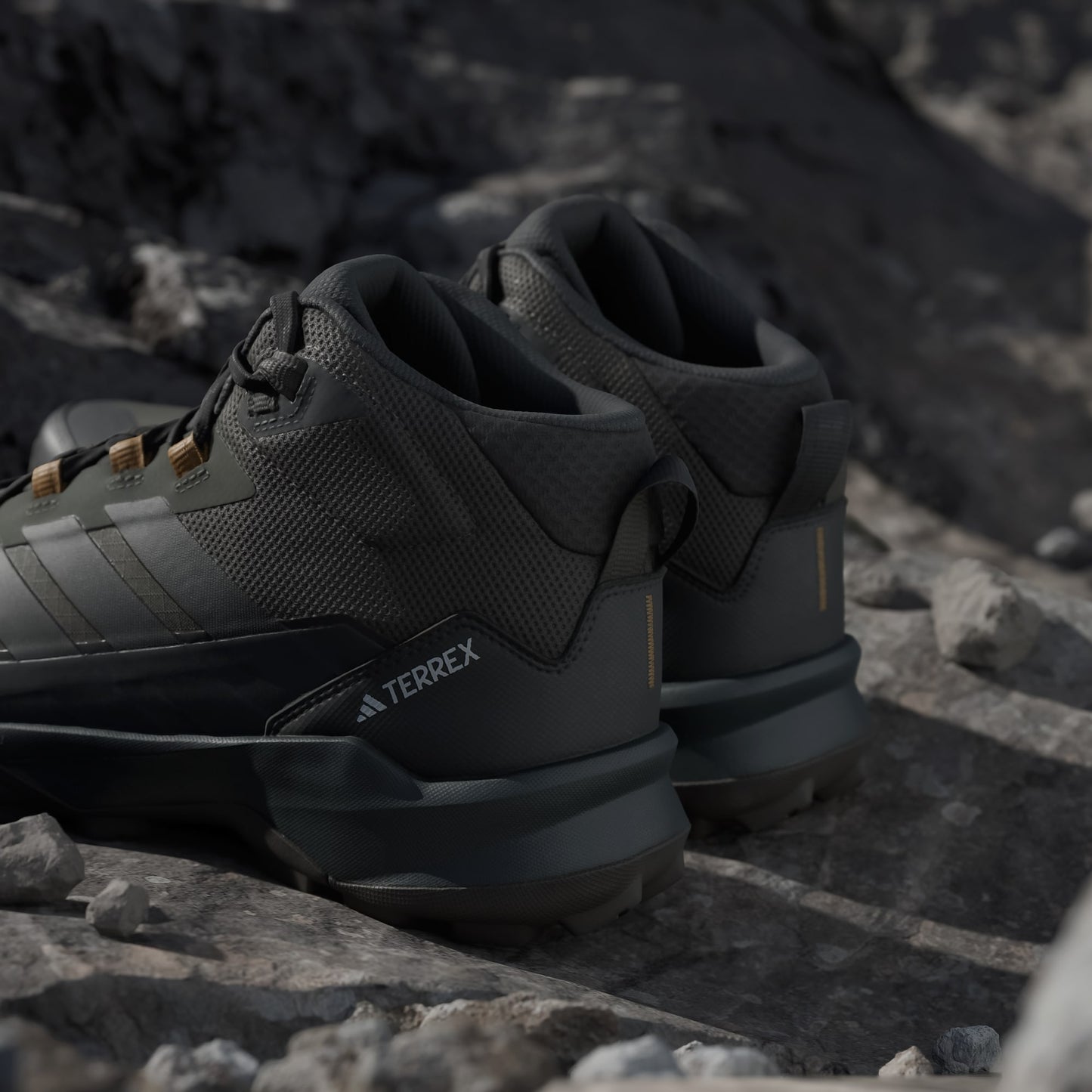 Terrex Skychaser AX5 Mid GORE-TEX Hiking Shoes