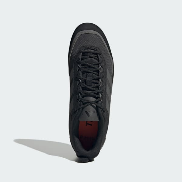 Terrex Skychaser Solo Approach Shoes