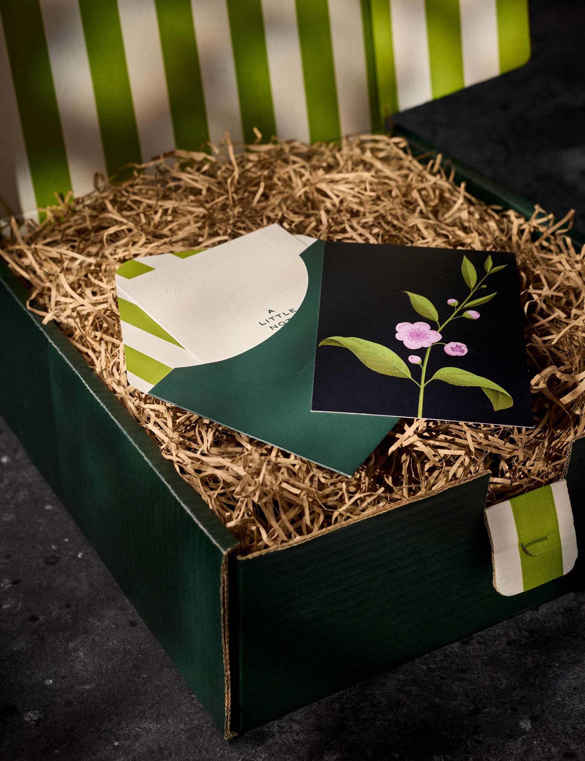 The Red Wine & Cheese Gift