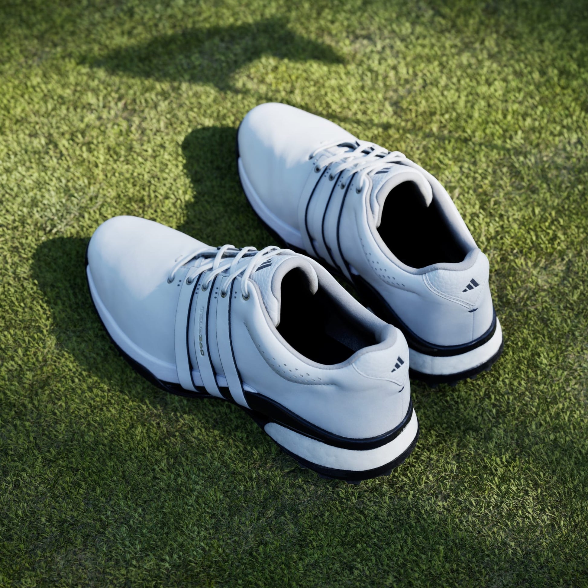 Tour360 25 Spikeless Golf Shoes