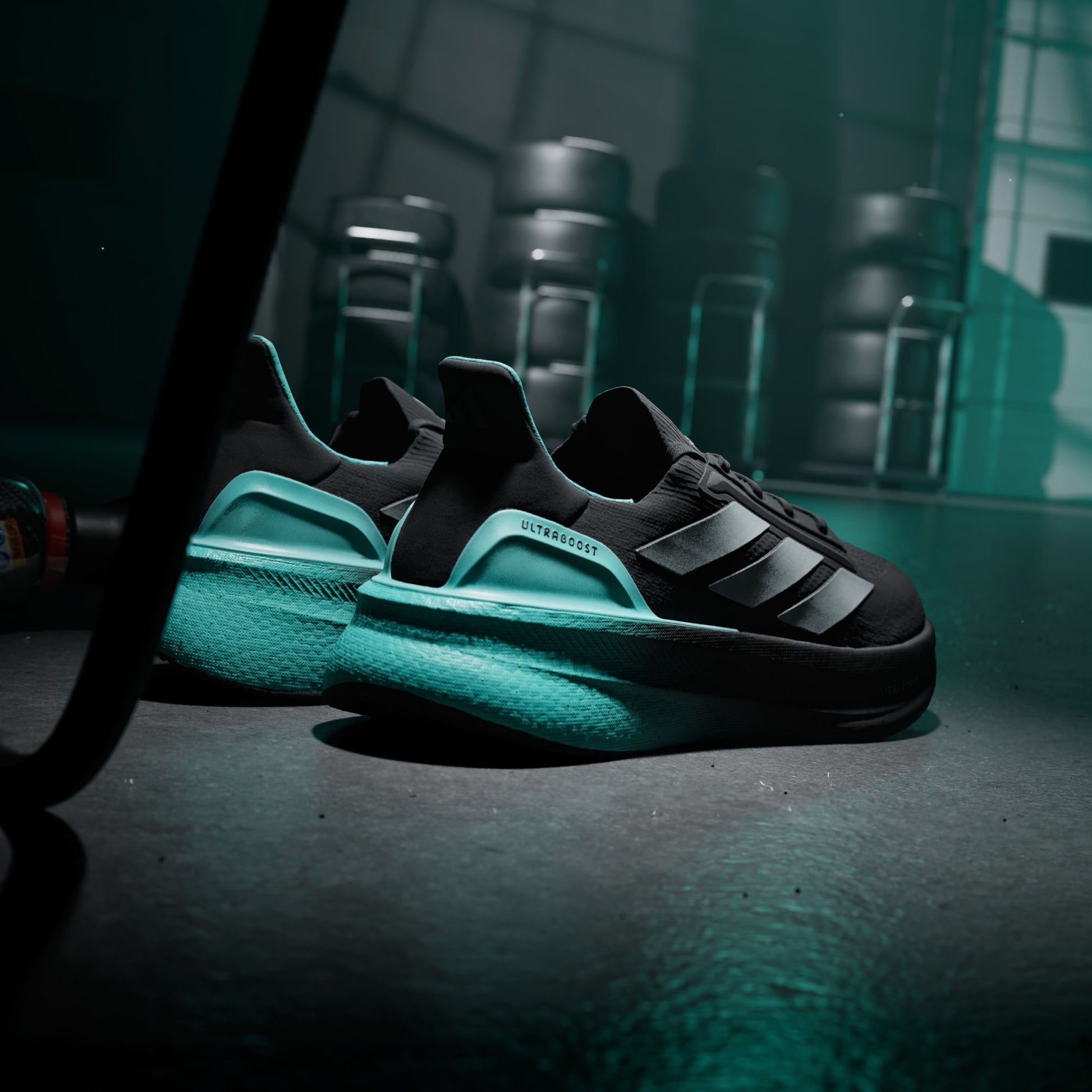 ULTRABOOST 5 MERCEDES AMG PETRONAS F1 TEAM Shoes