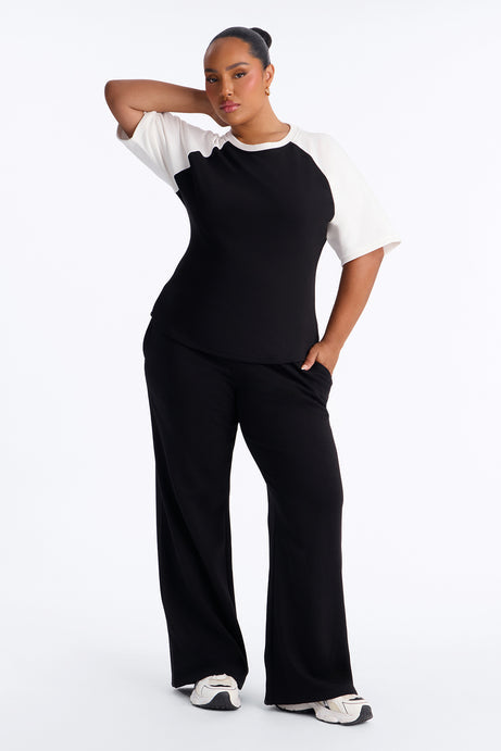 Maya Fitted T-Shirt Pant Set