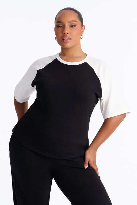 Maya Fitted T-Shirt Pant Set