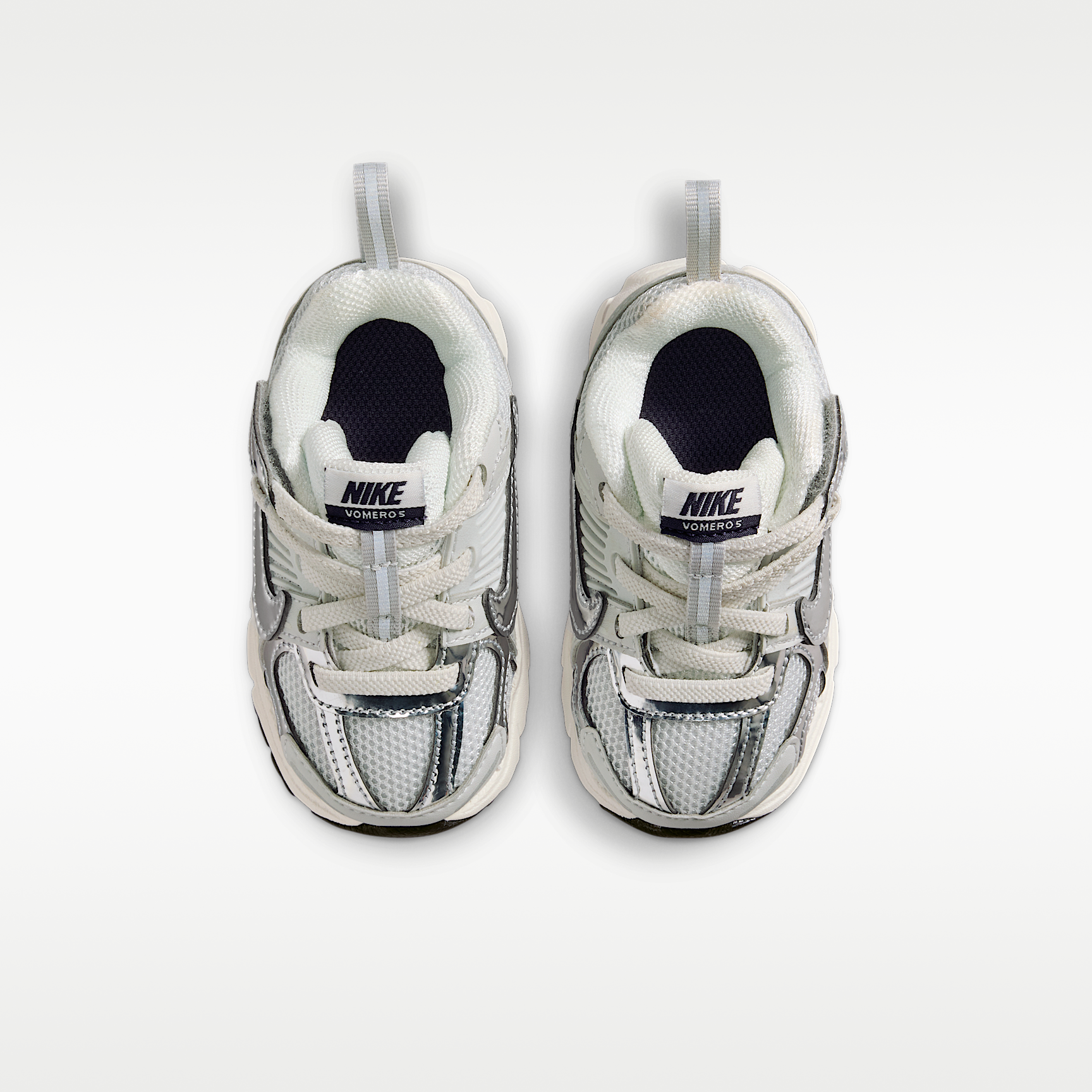 Nike Vomero 5
