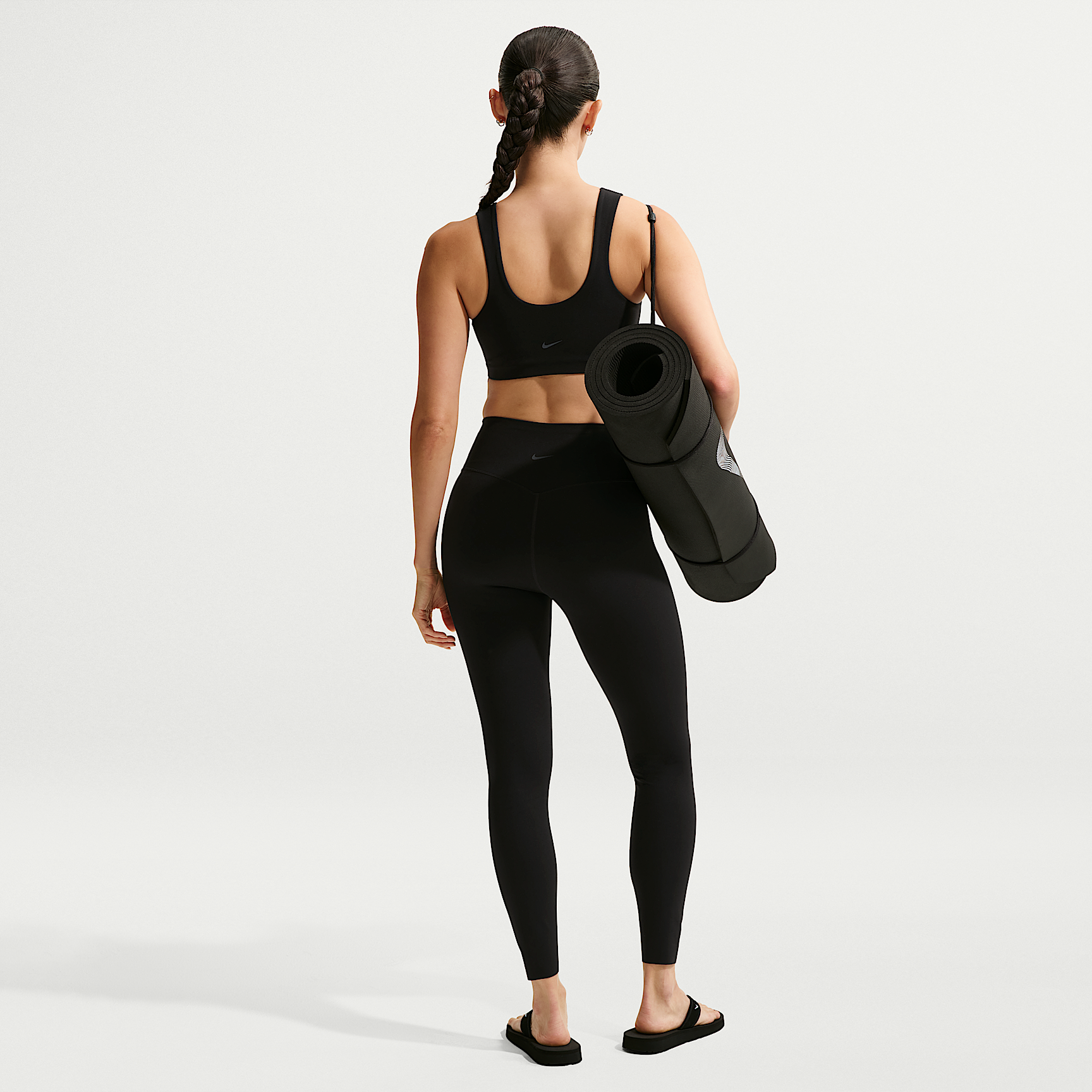 Nike Zenvy