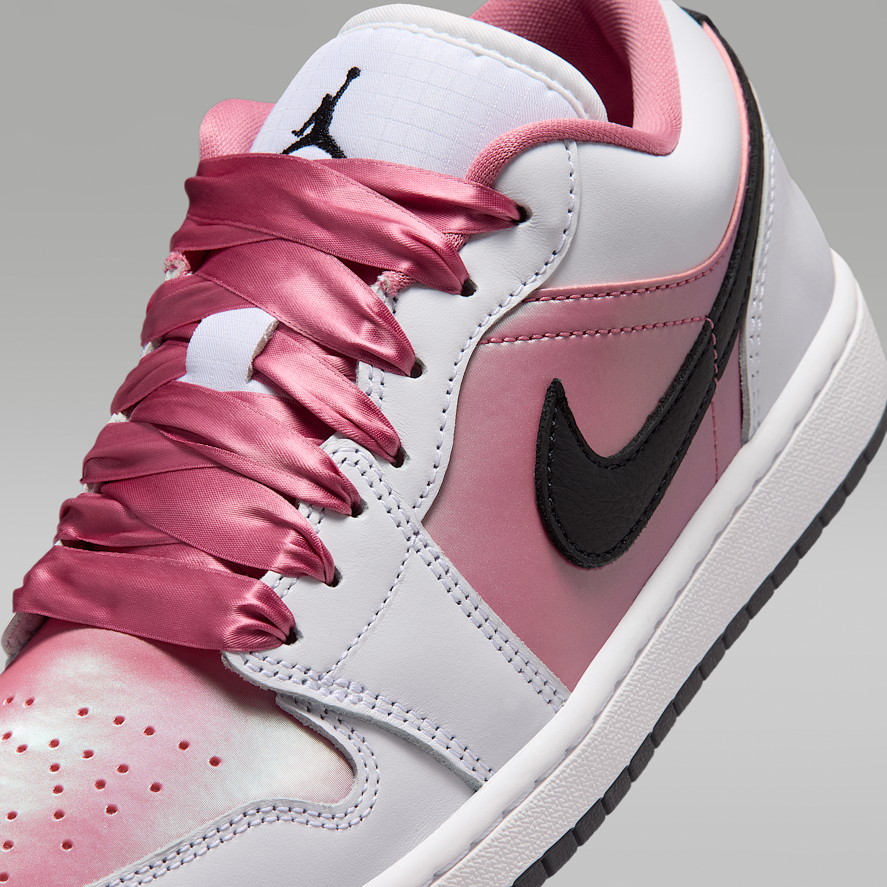 Air Jordan 1 Low SE