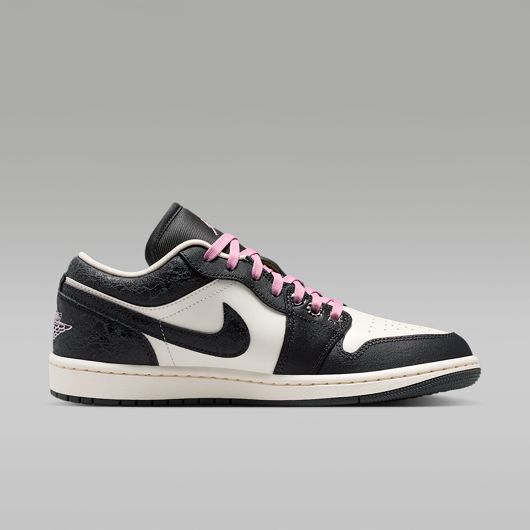 Air Jordan 1 Low SE