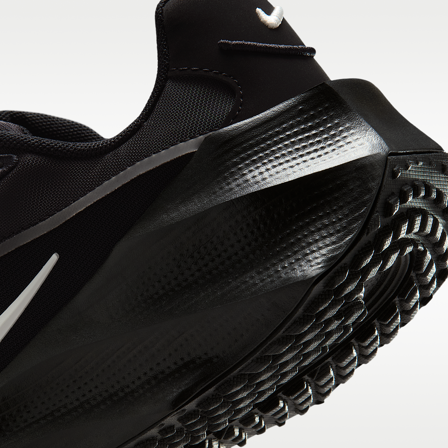 Nike Aura Edge