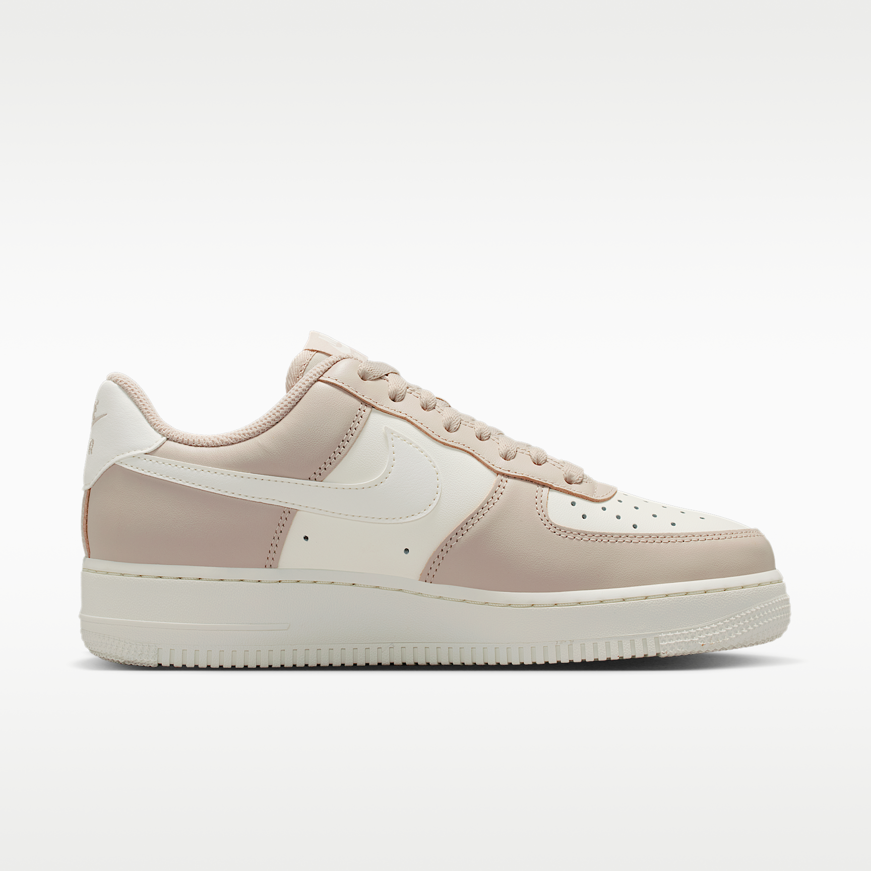 Nike Air Force 1 '07