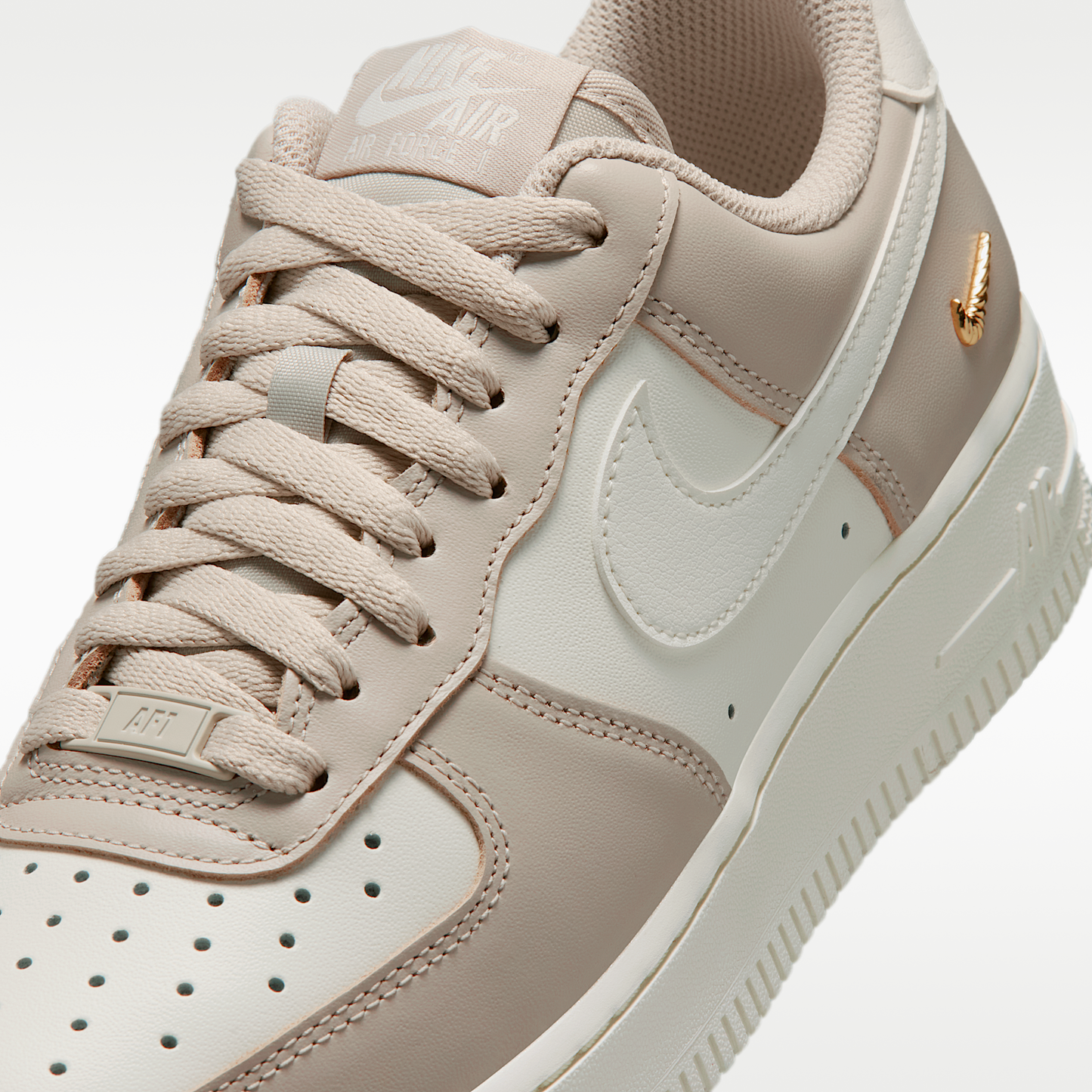Nike Air Force 1 '07
