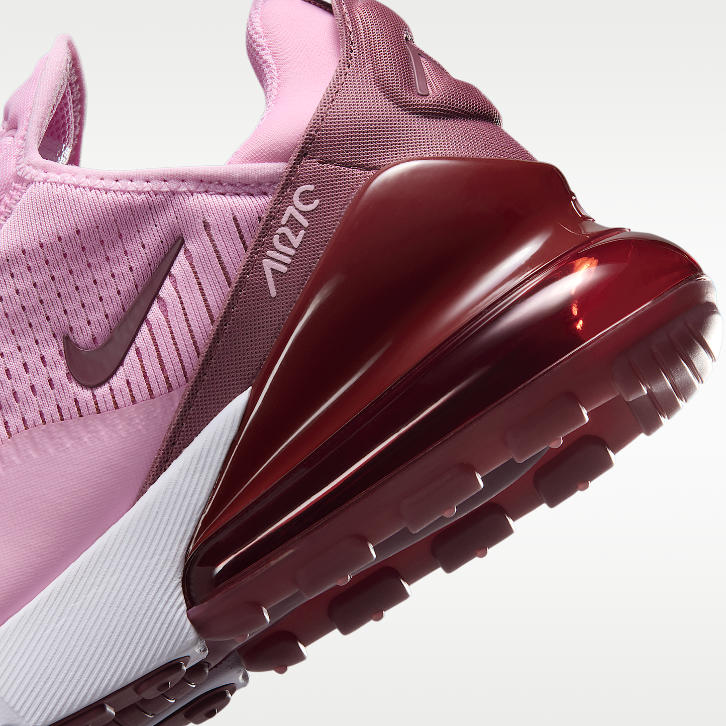 Nike Air Max 270