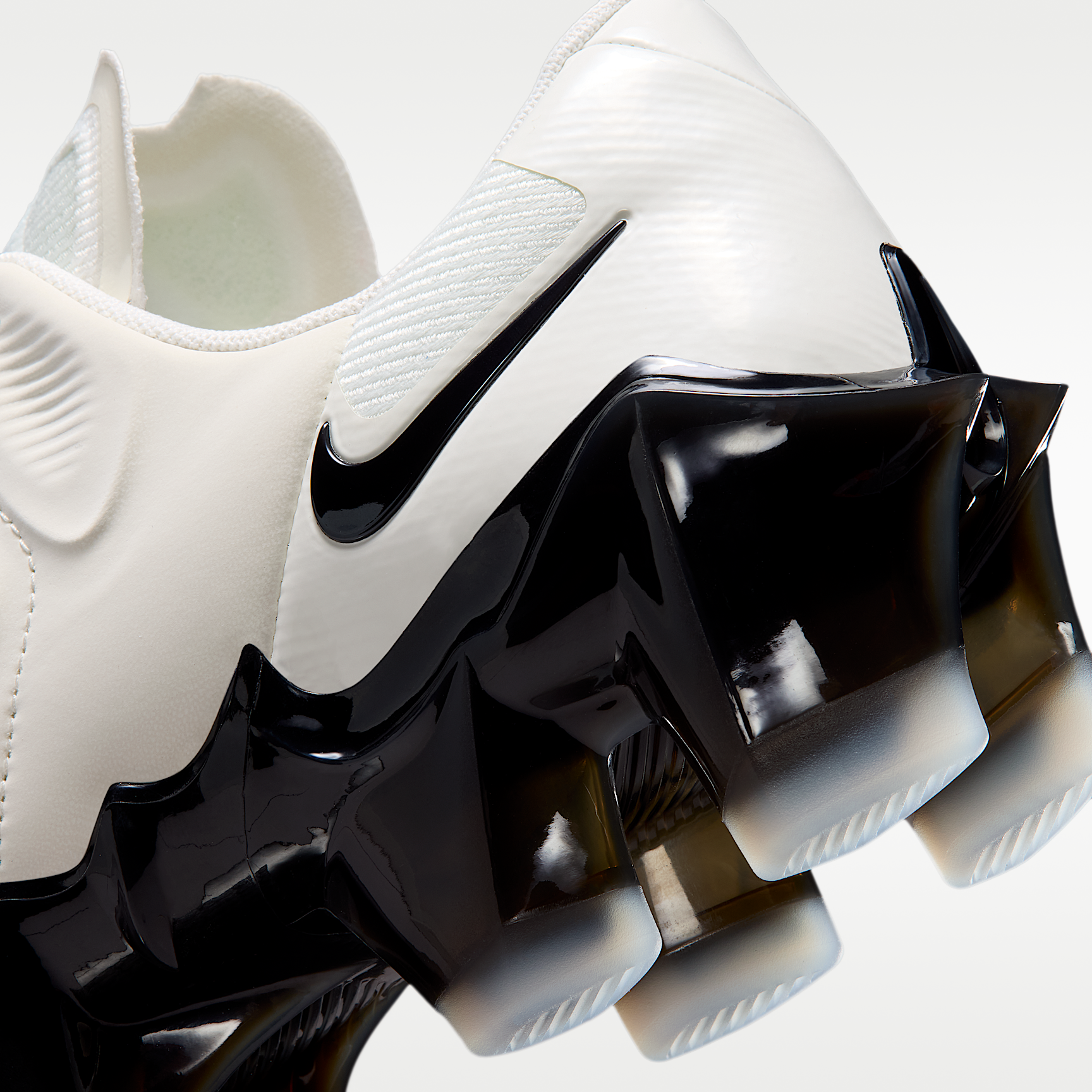 Nike First Sight Mirage