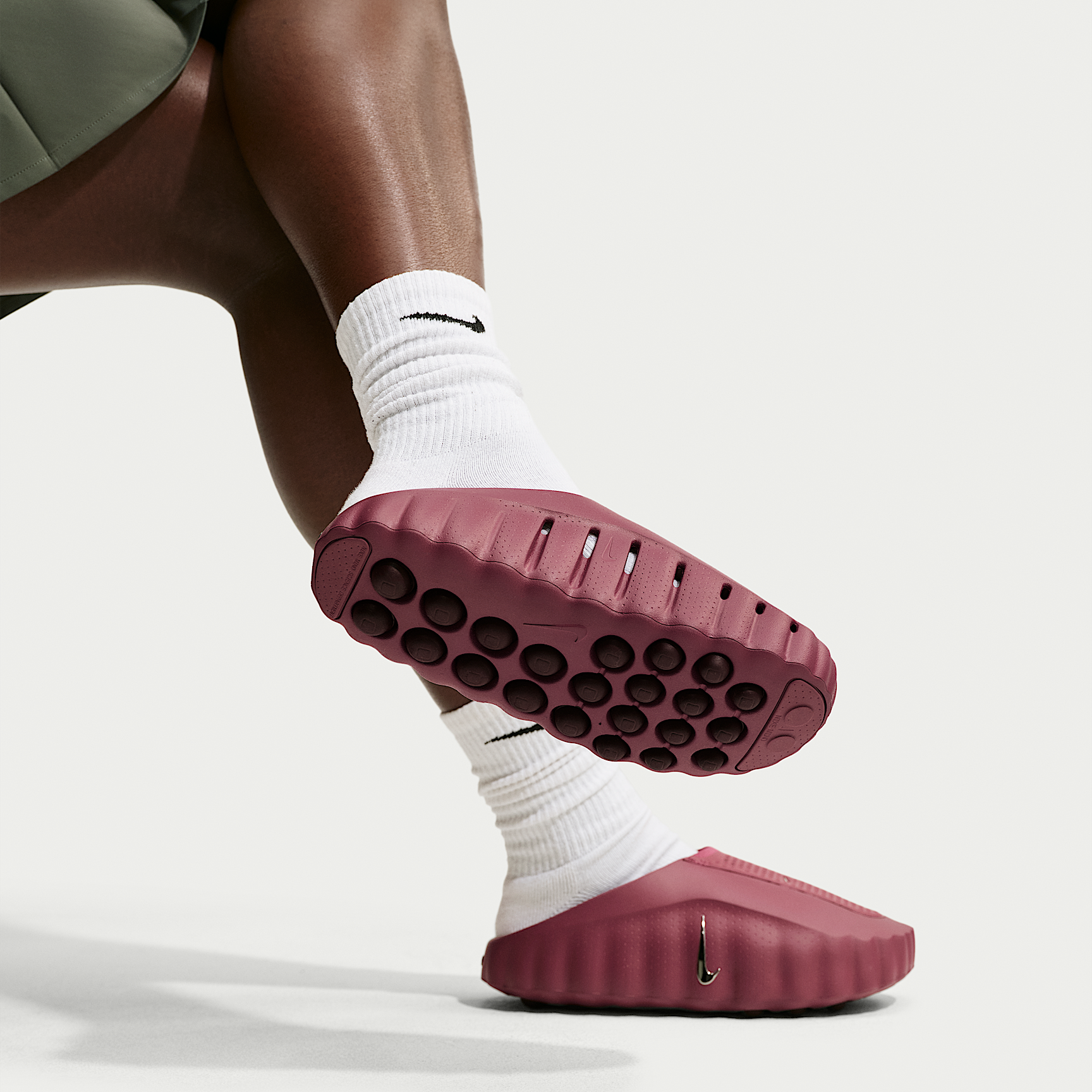 Nike Mind 001