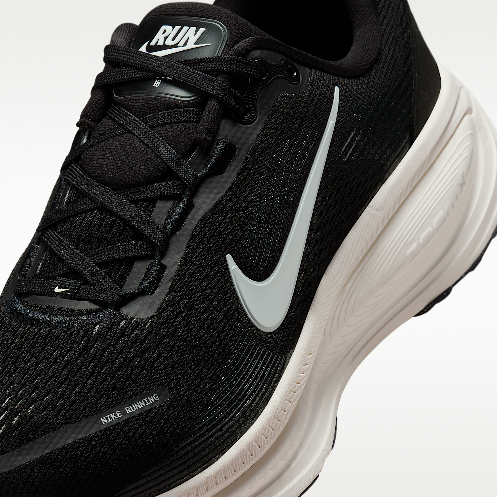 Nike Vomero 18