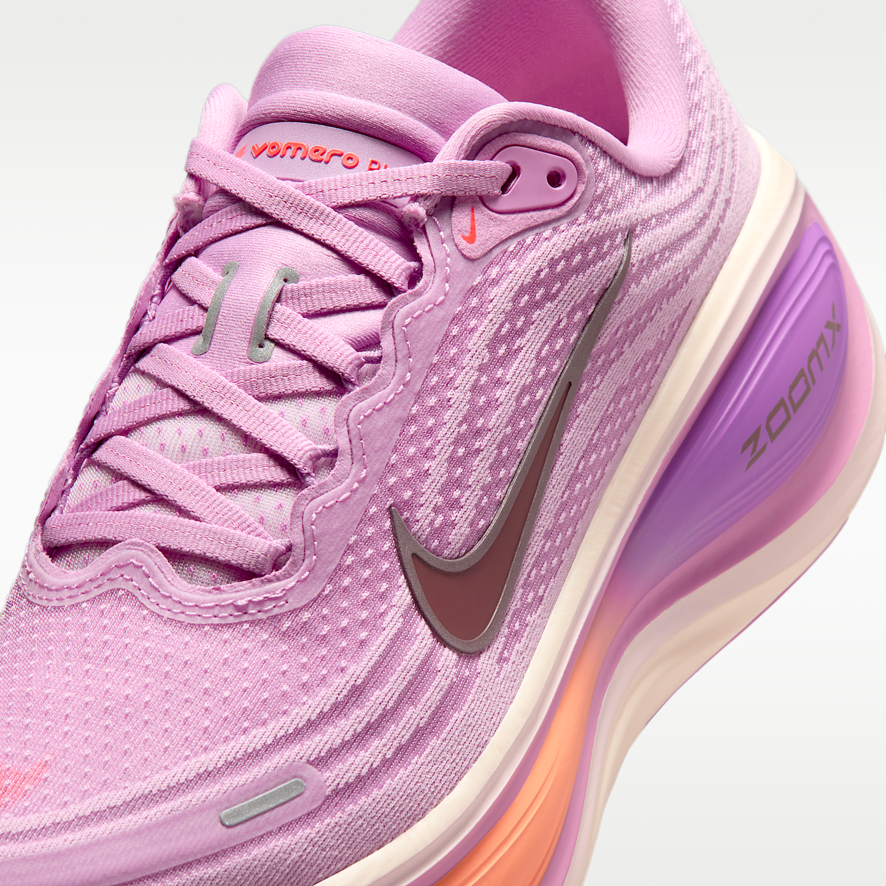 Nike Vomero Plus
