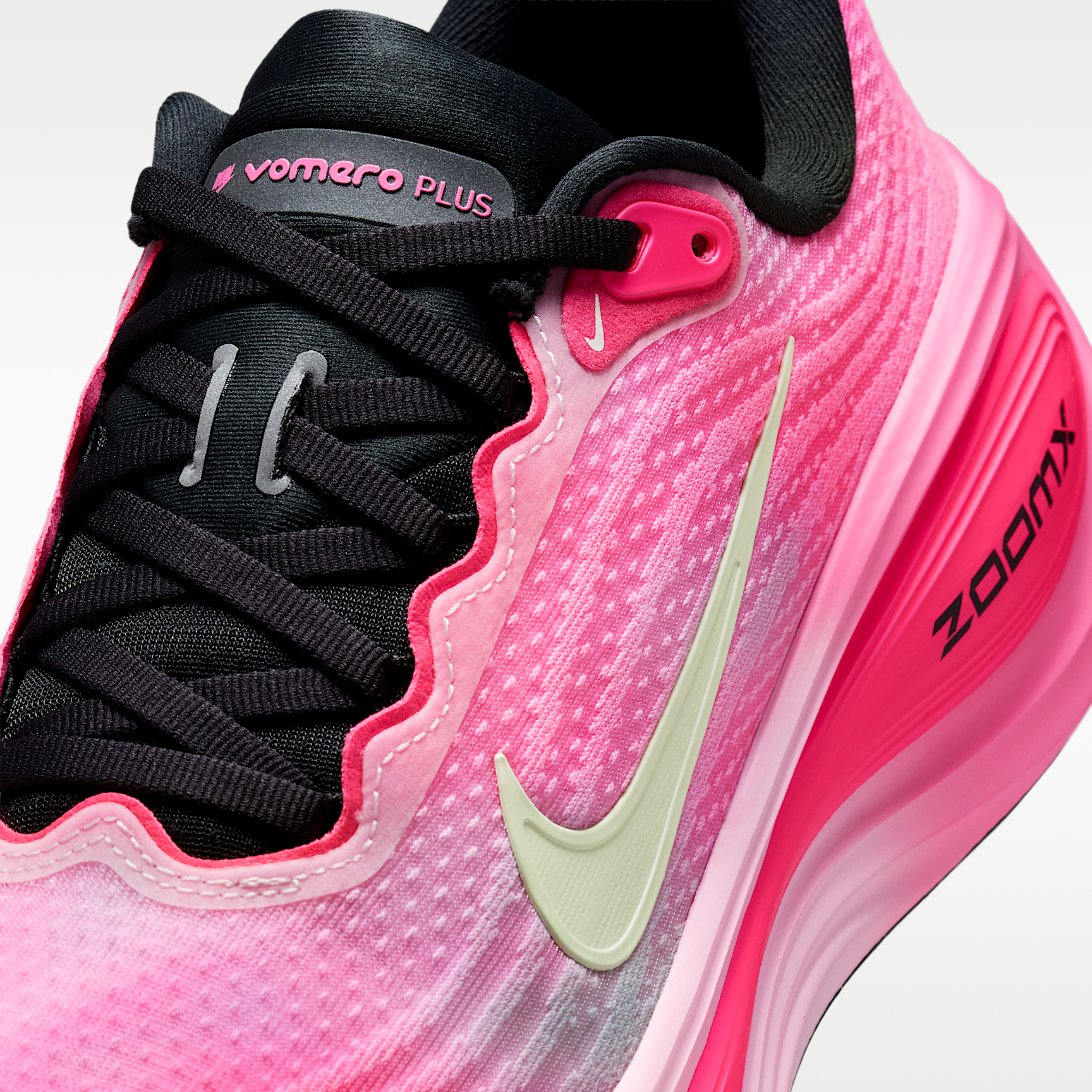 Nike Vomero Plus