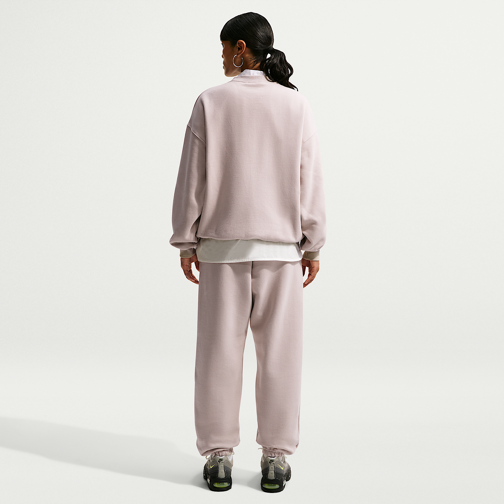 Nike Studio Fleece Medium Weight Women's High-Rise Oversized Cuffed Trousers