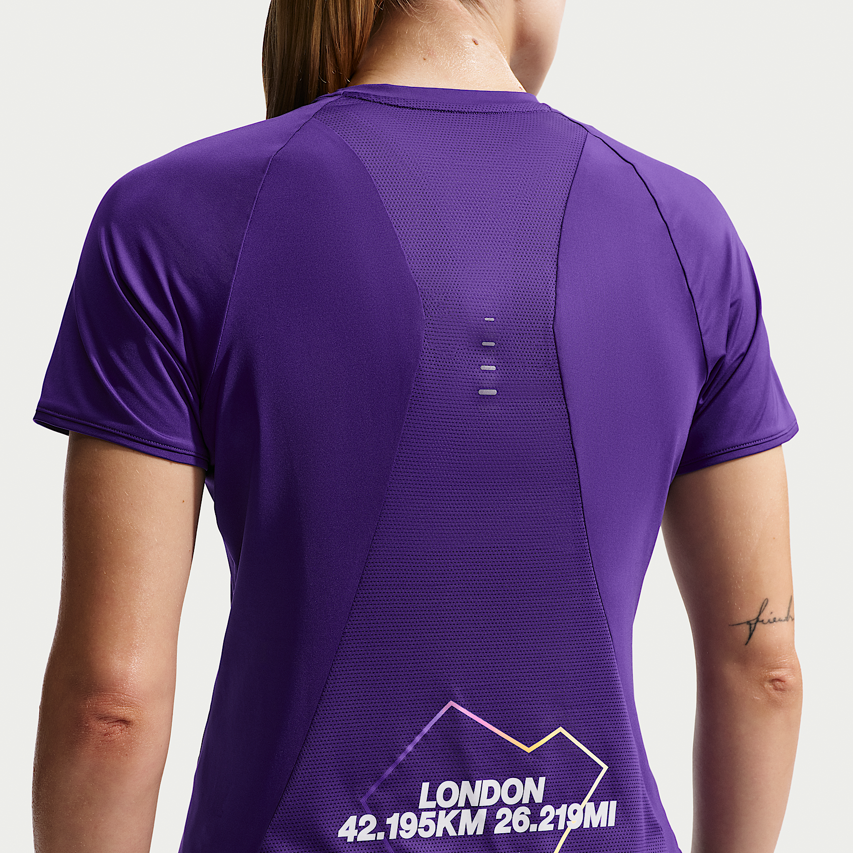 Nike Swift Women's Dri-FIT Short-Sleeve Running Top