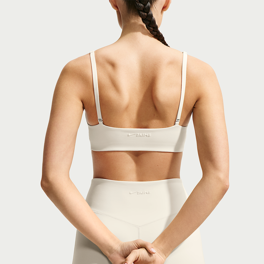 NikeSKIMS Matte Women's Micro-Scoop Bra