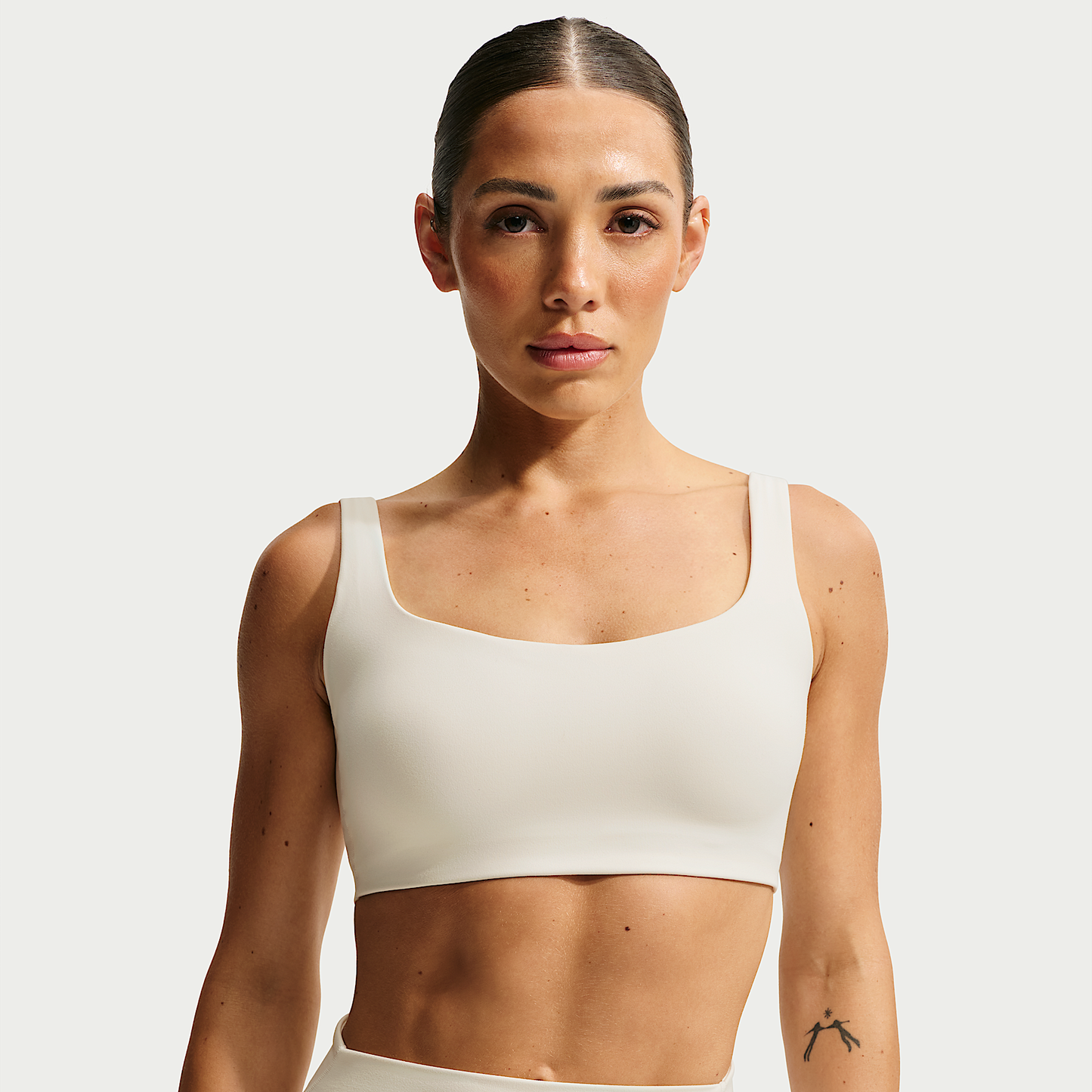 NikeSKIMS Matte Women's Scoop-Neck Bra