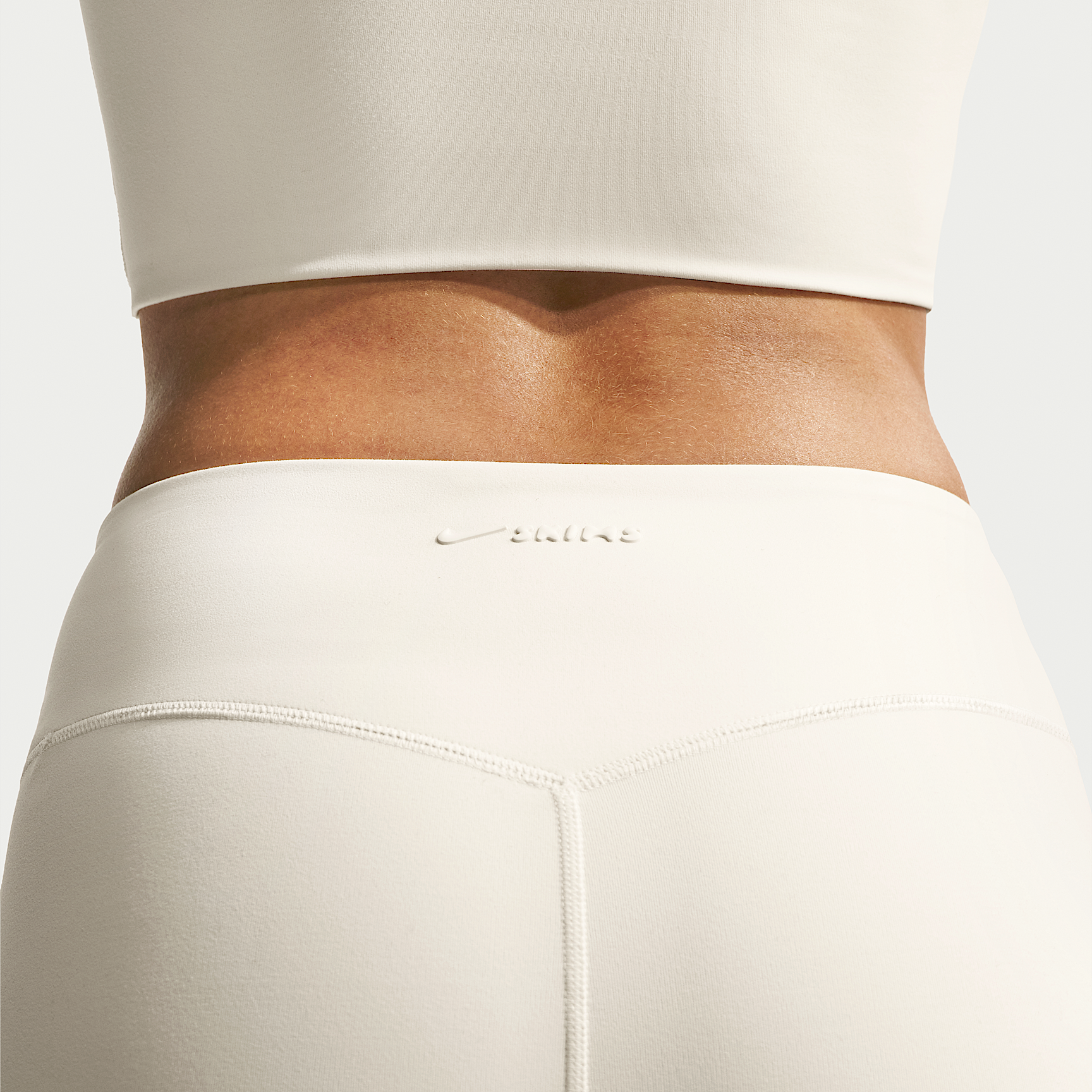 NikeSKIMS Matte Women's High-Waisted 66cm (approx.) Leggings