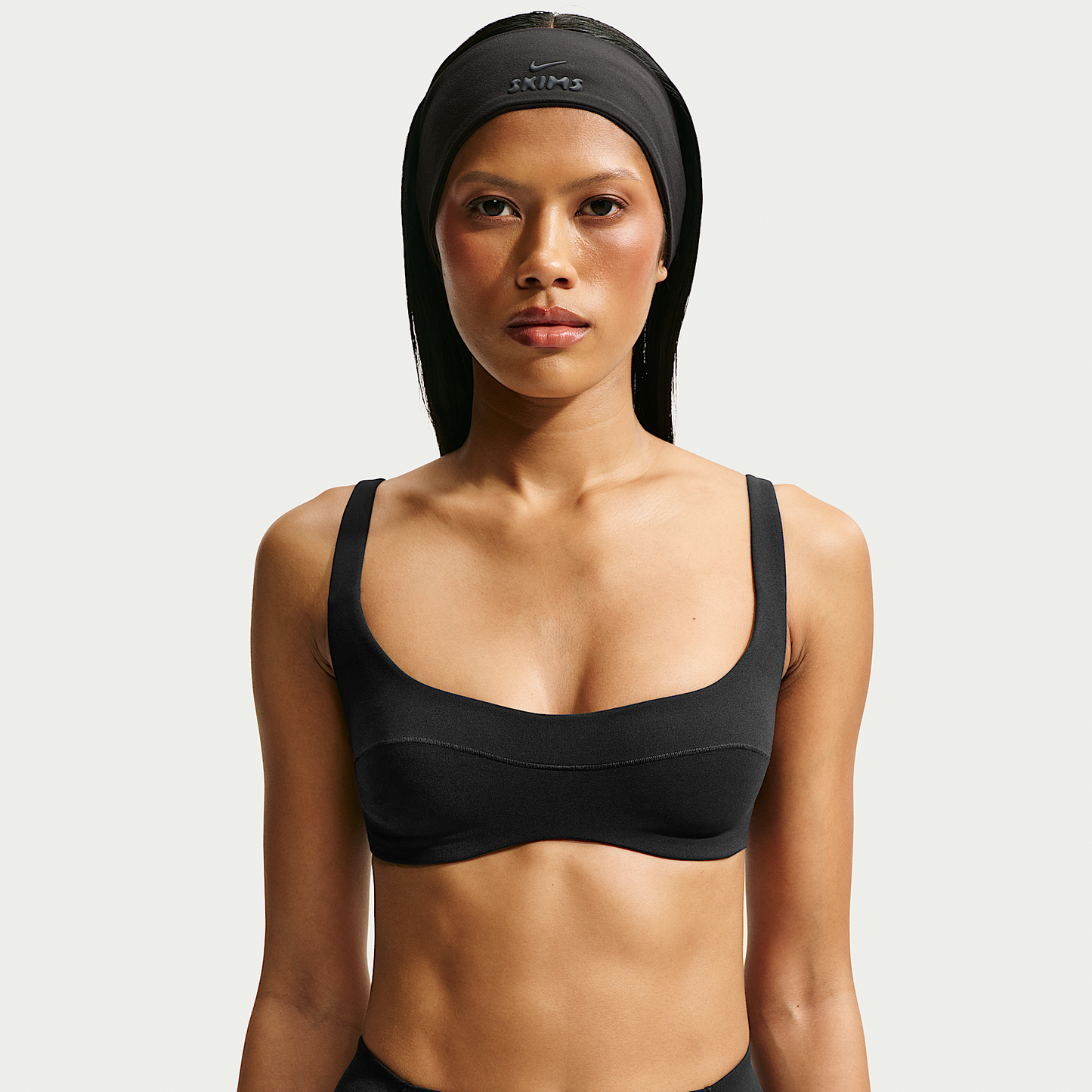 NikeSKIMS Studio Stretch Women's Micro Sports Bra