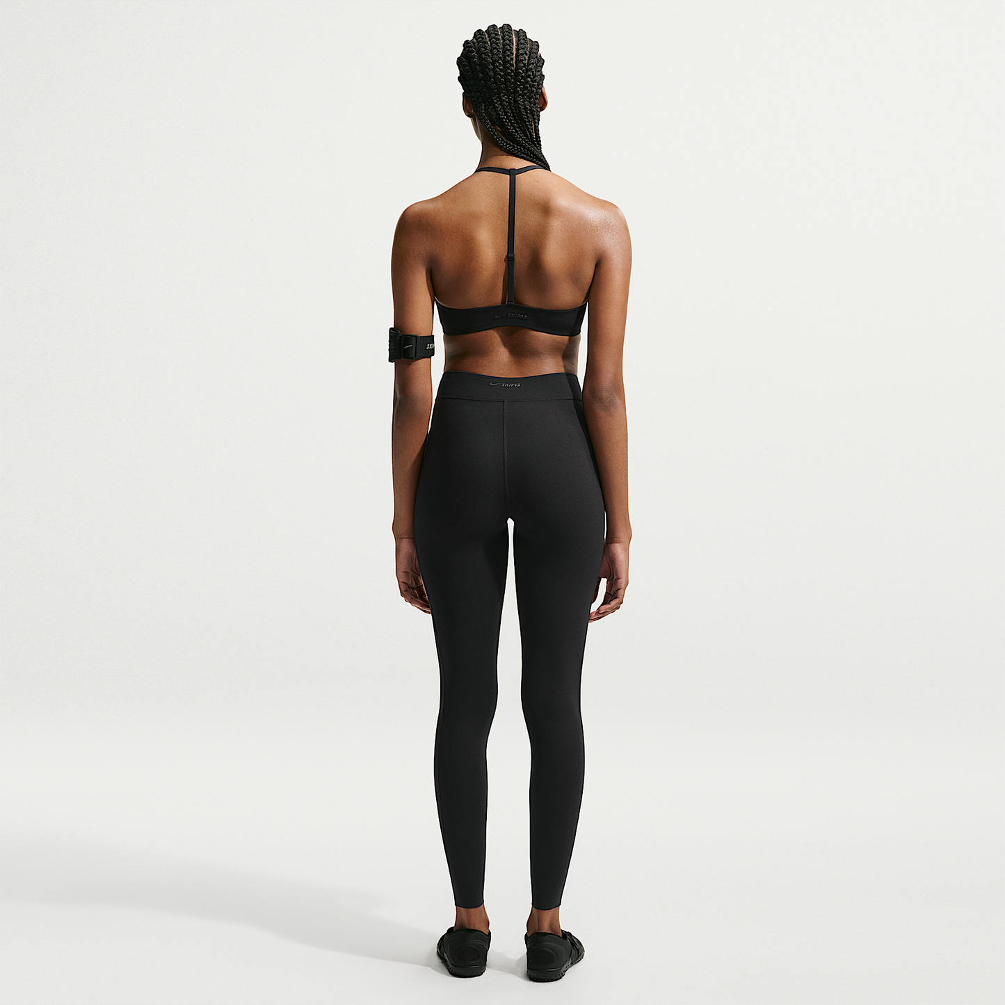 NikeSKIMS Studio Stretch Women's Triangle Sports Bra