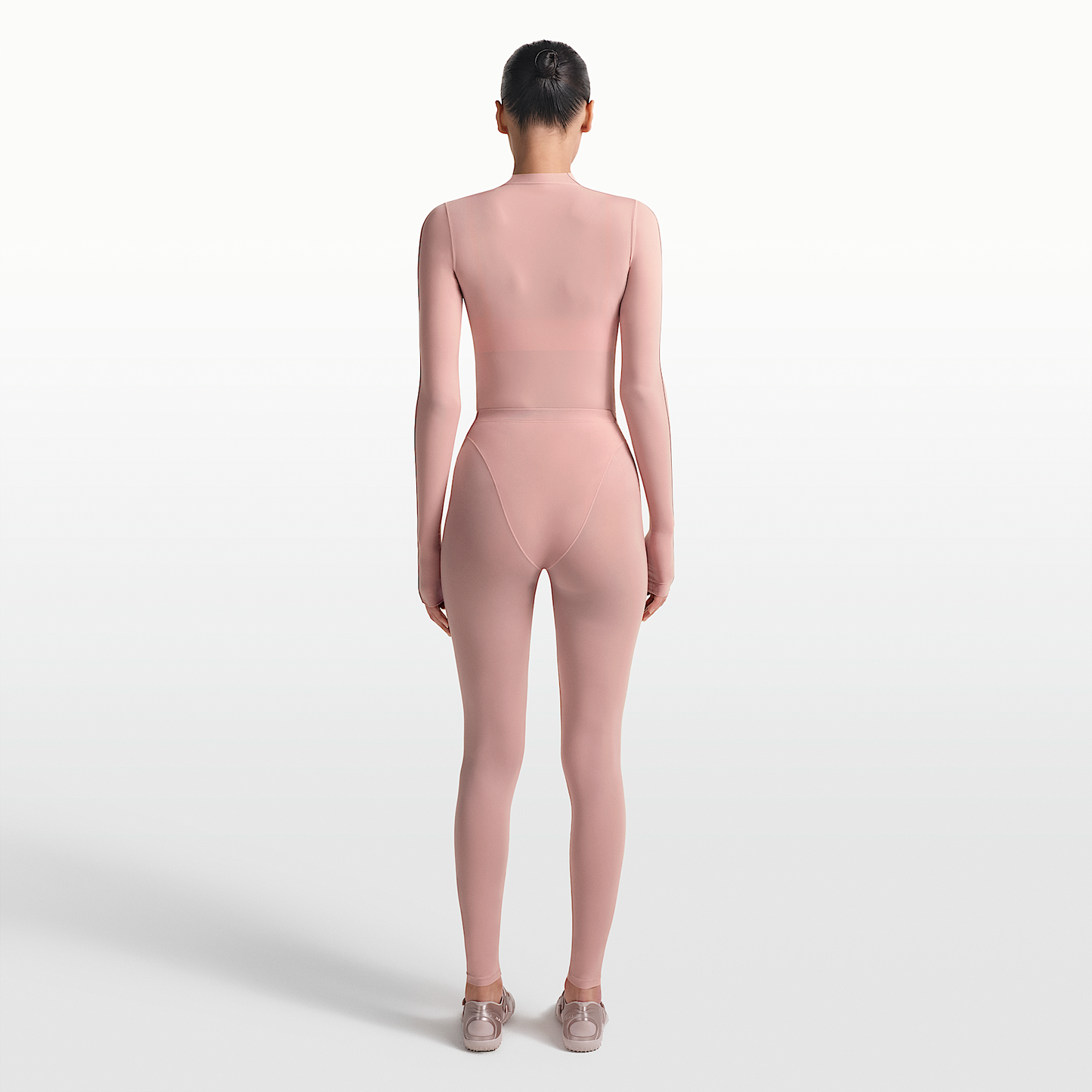 NikeSKIMS Weightless Layers