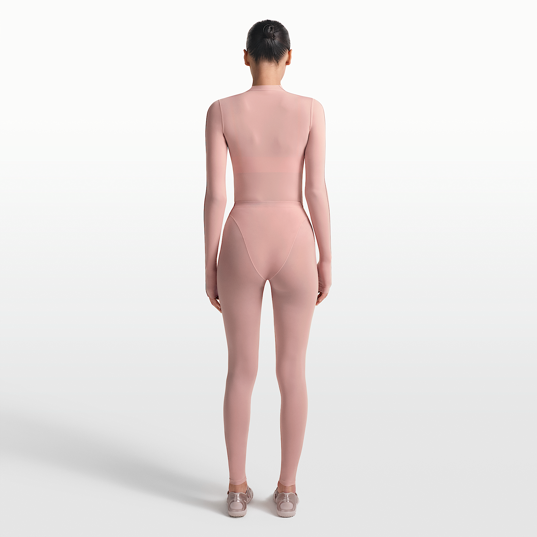 NikeSKIMS Weightless Layers