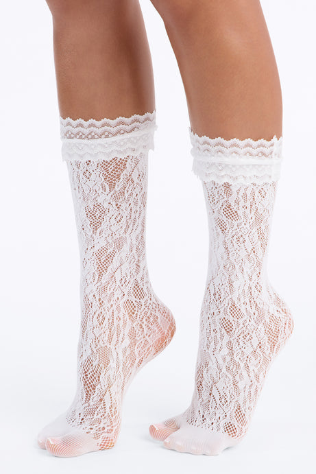 Tabi Lace Socks