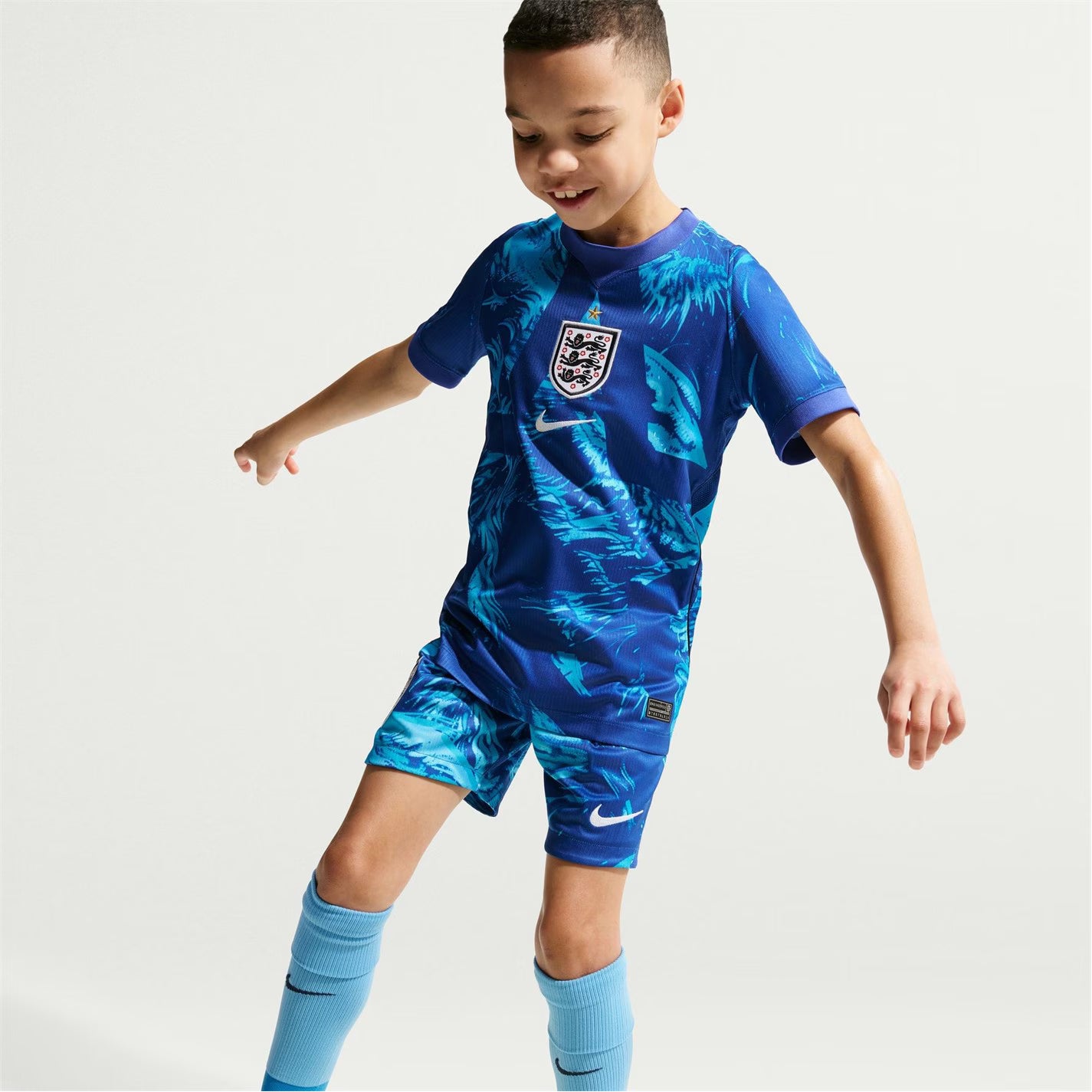 Nike England Goalkeeper Shirt World Cup 2026 Juniors