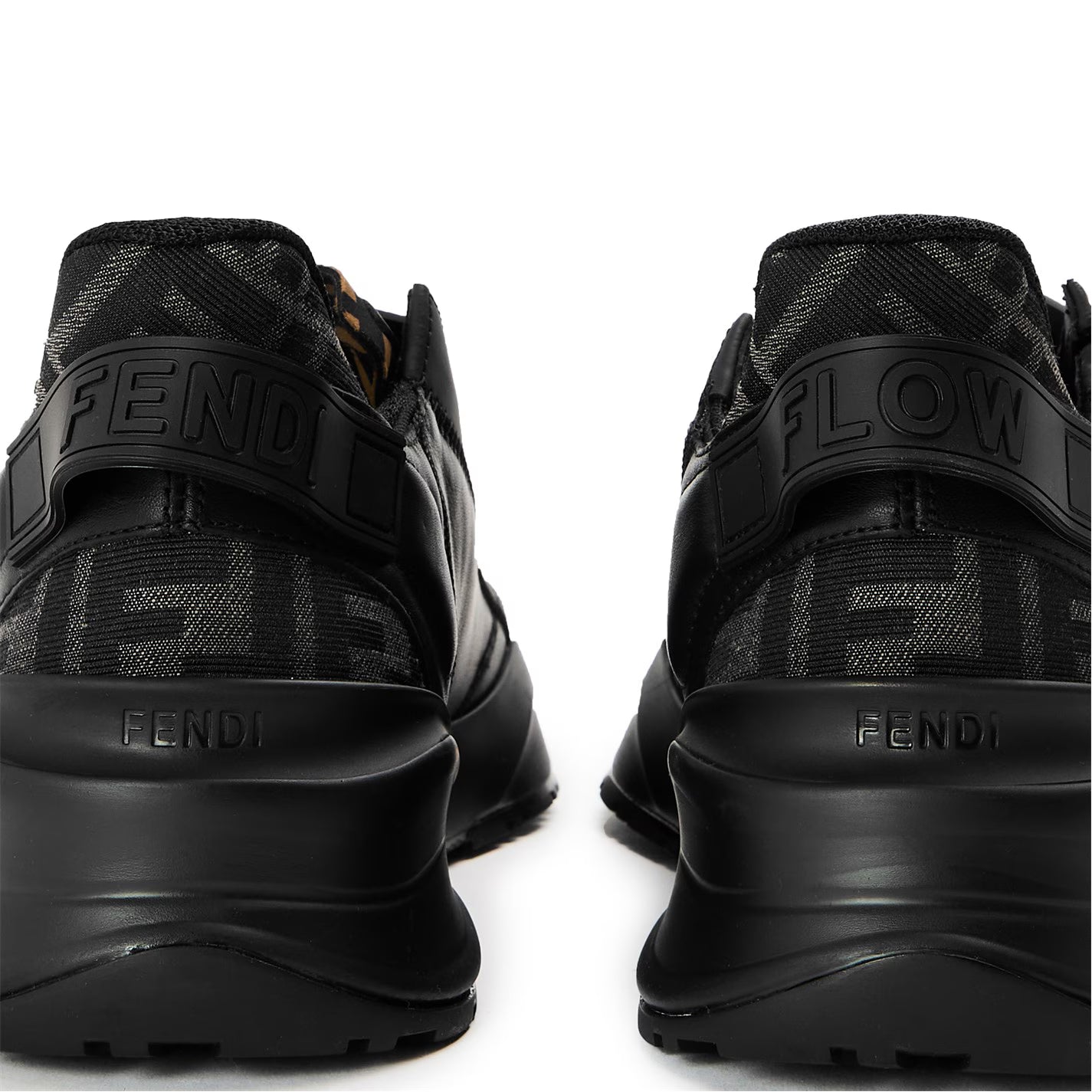 Fendi Flow Sneaker Sn00