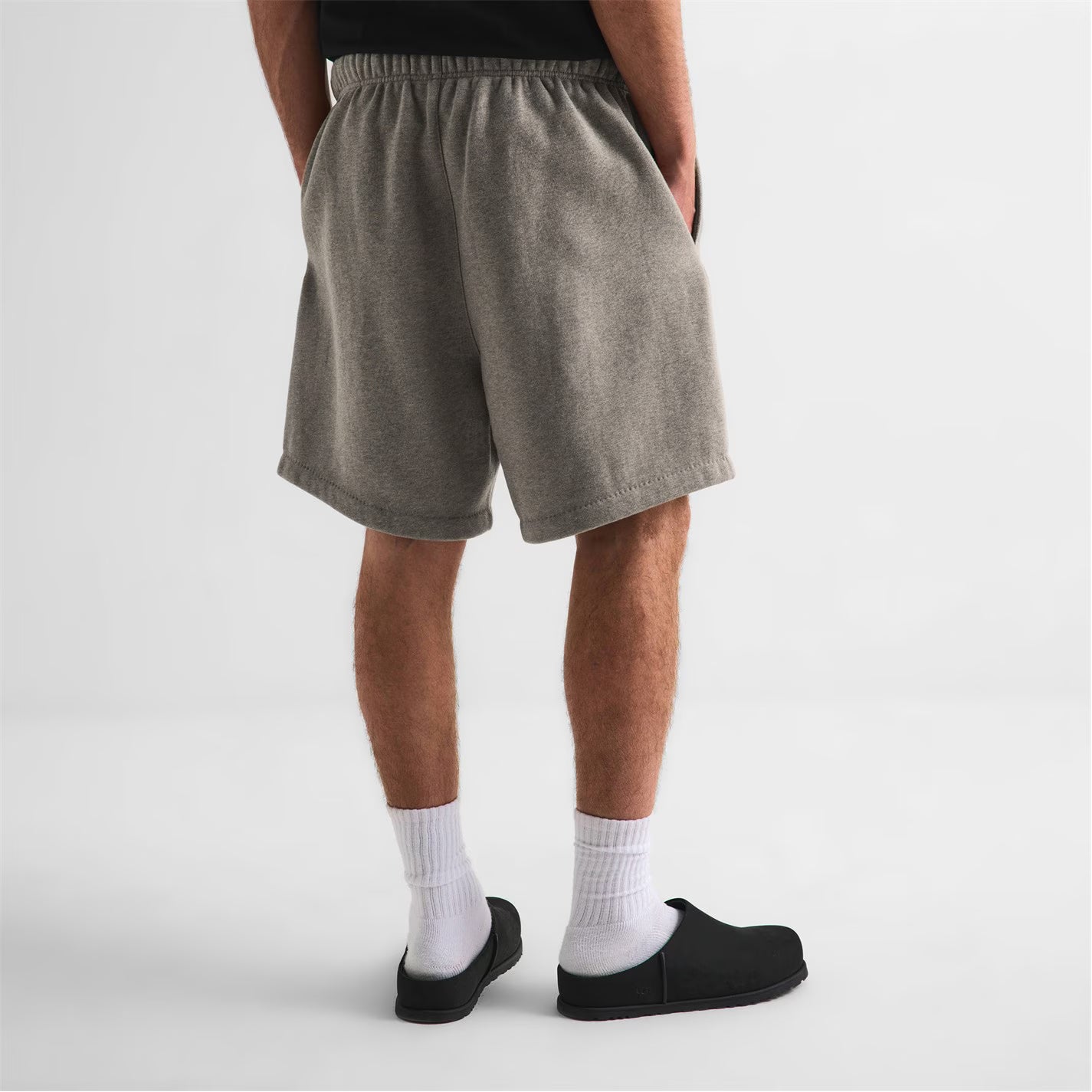 FEAR OF GOD ESSENTIALS Men's Fleece Jogger Shorts