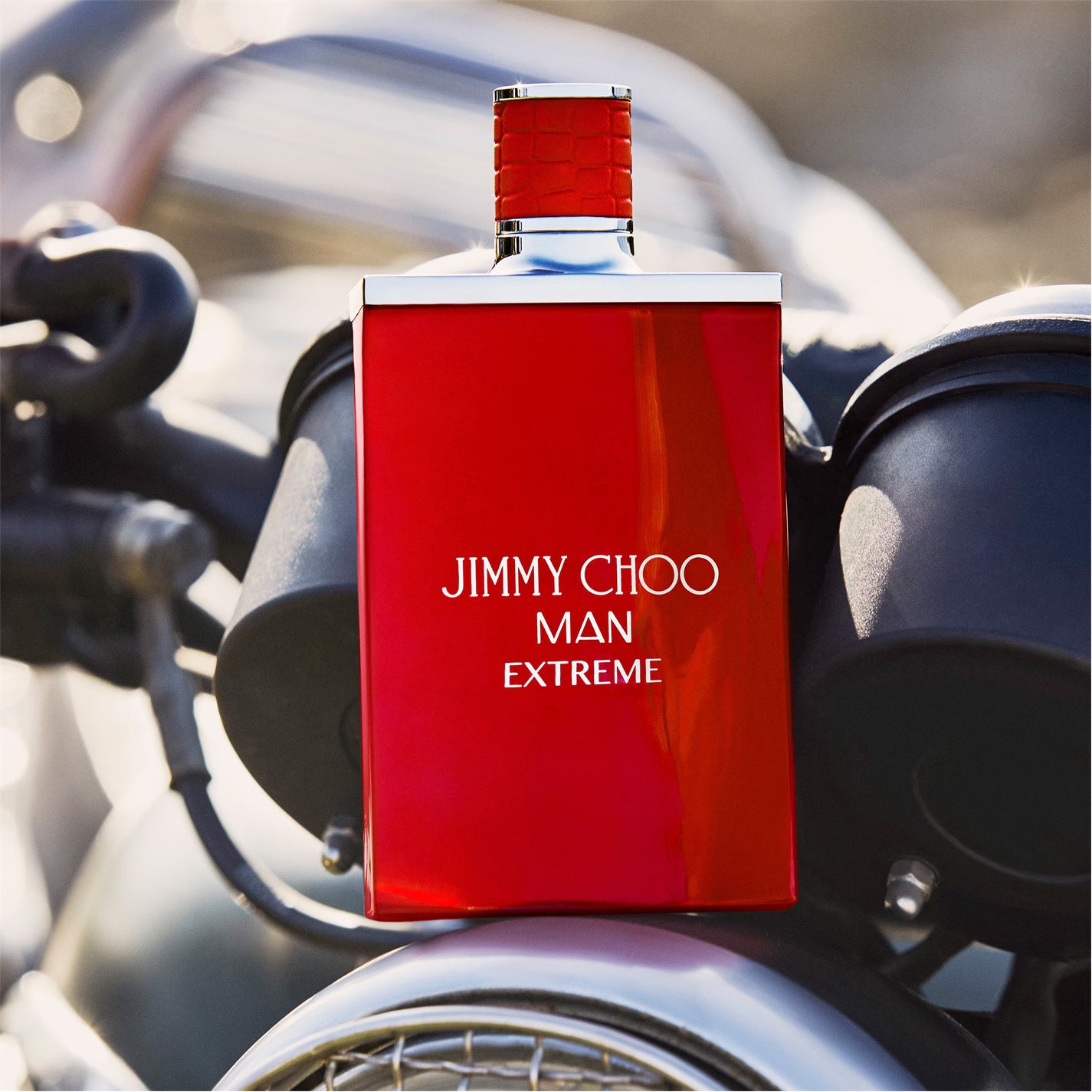 Man Extreme Gift Set: Eau de Parfum 50ml + Shower Gel 100ml