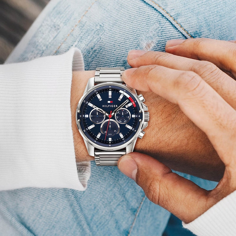 Tommy Hilfiger Men's Navy Dial Stainless Steel Bracelet Watch