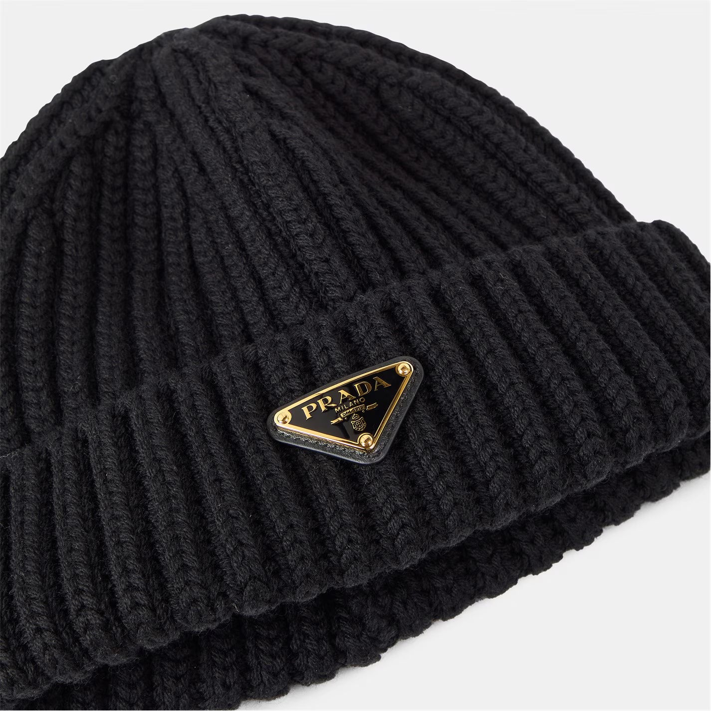 PRADA Logo Fine-Knit Beanie