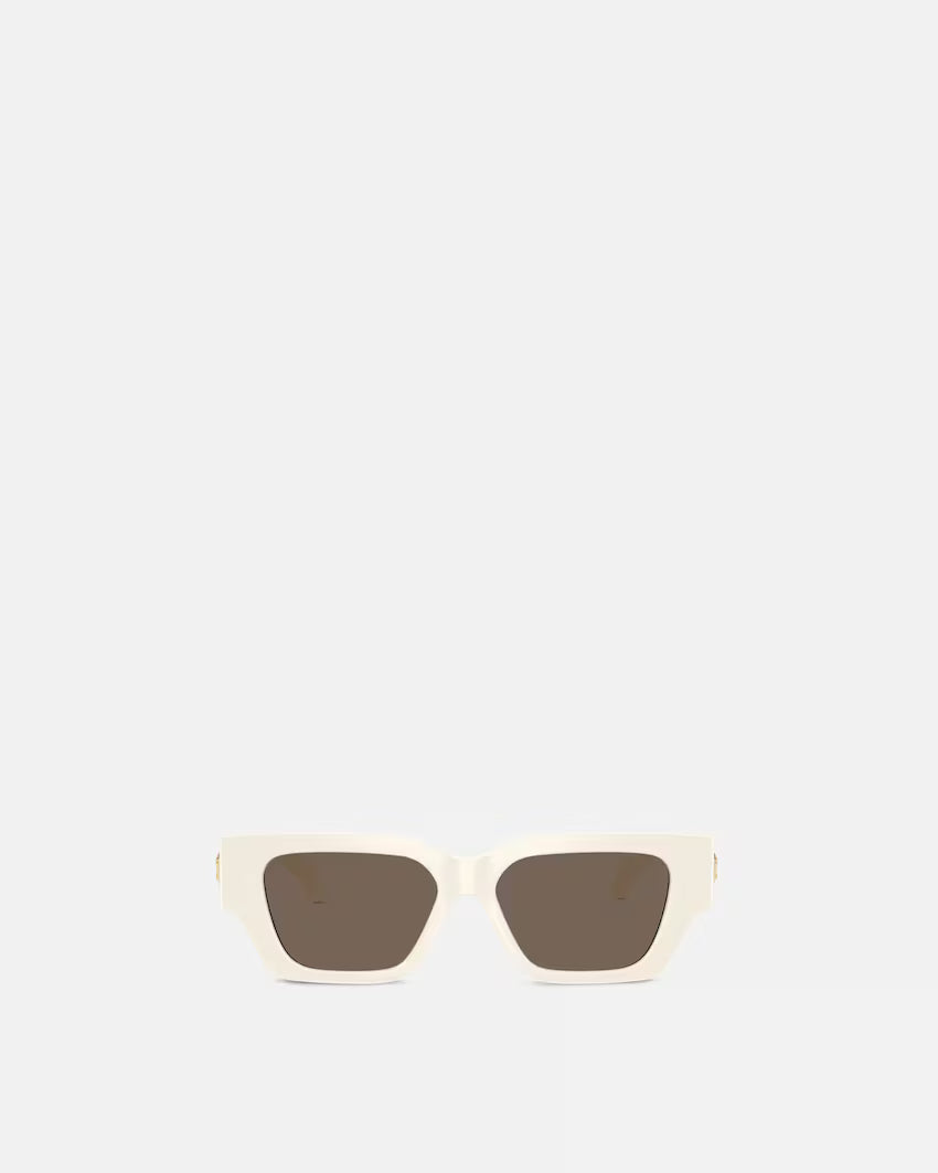 Medusa Plaque Sunglasses