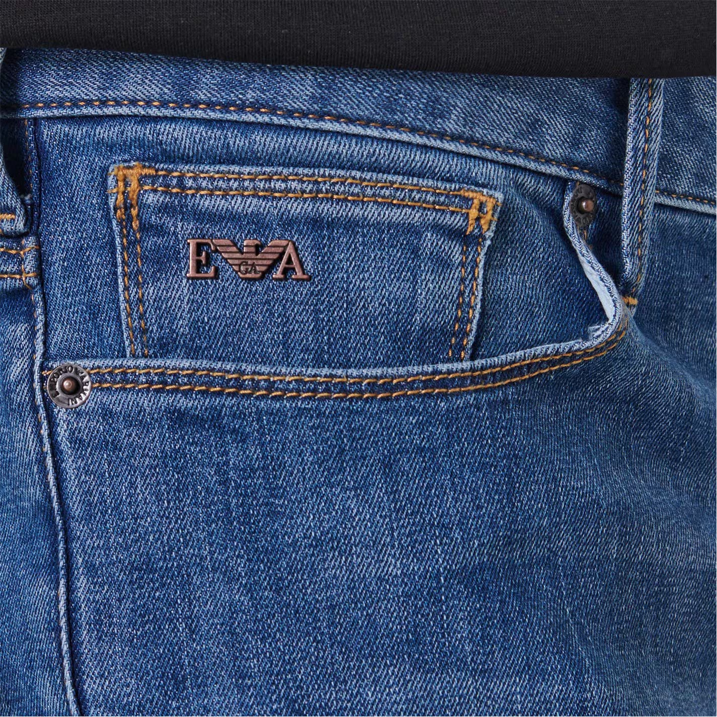 Men's Slim Fit J06 Jeans