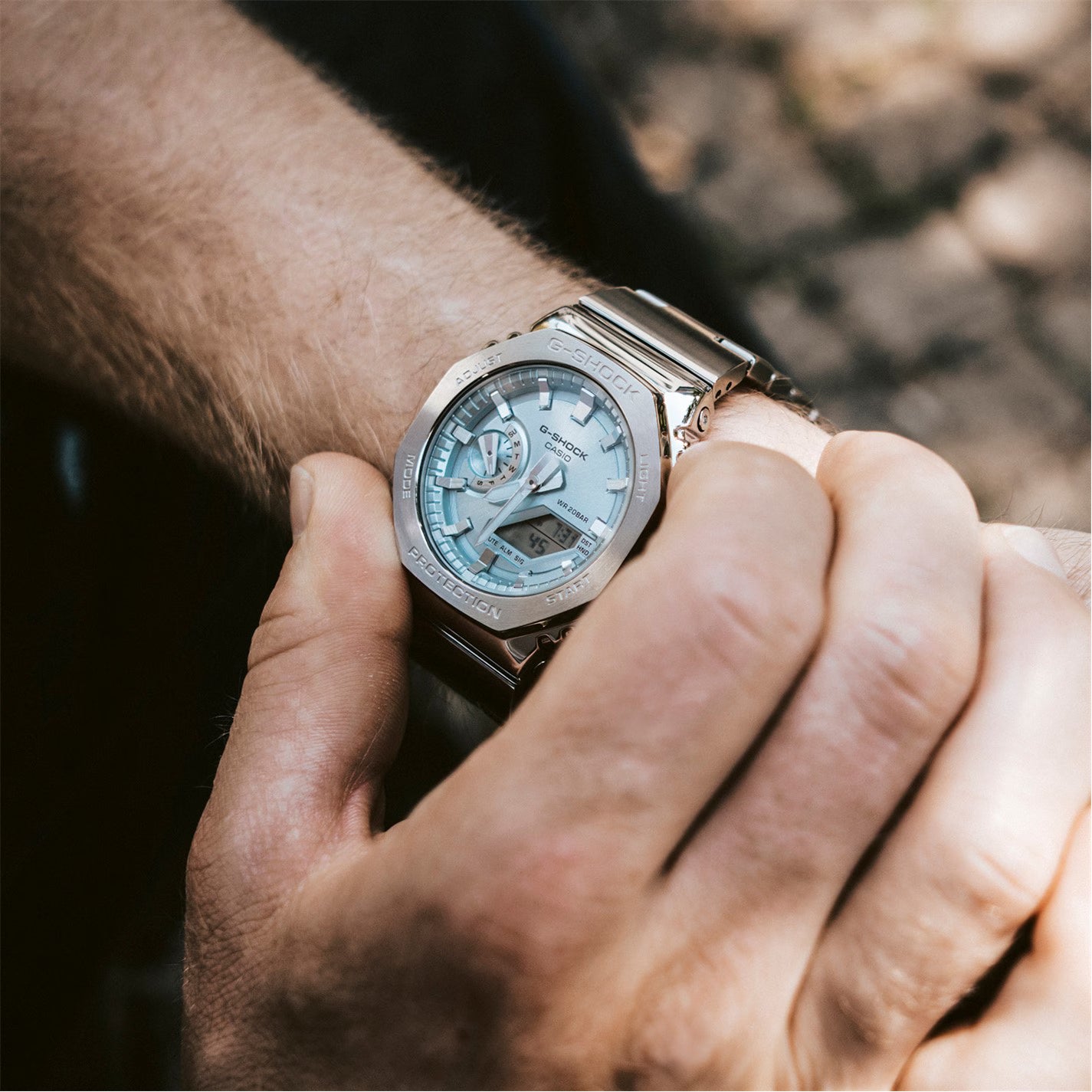 Unisex Adults Digital Watch