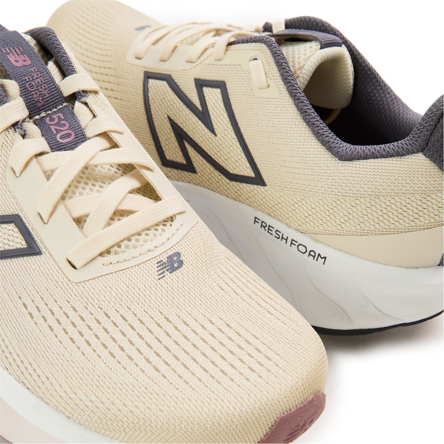 New Balance 520 v9 Womens Running Shoes