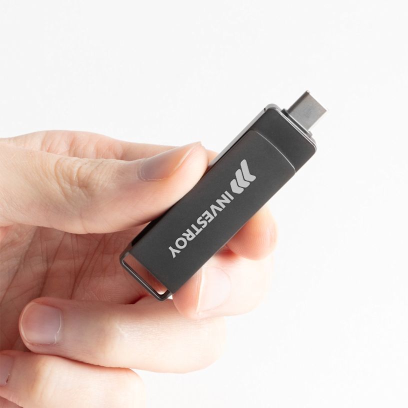 Swivel Dual-Port USB Stick – 32 GB