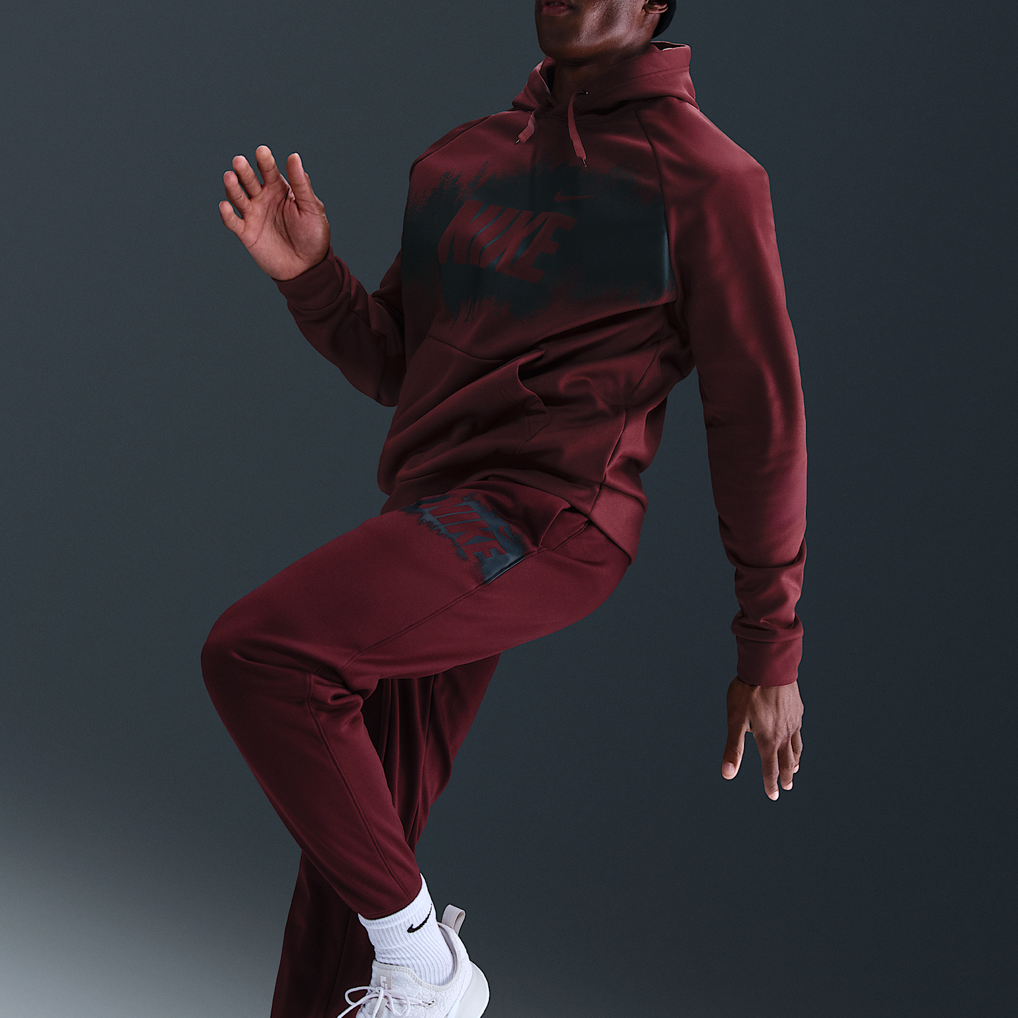 Nike Men's Therma-FIT Fleece Joggers