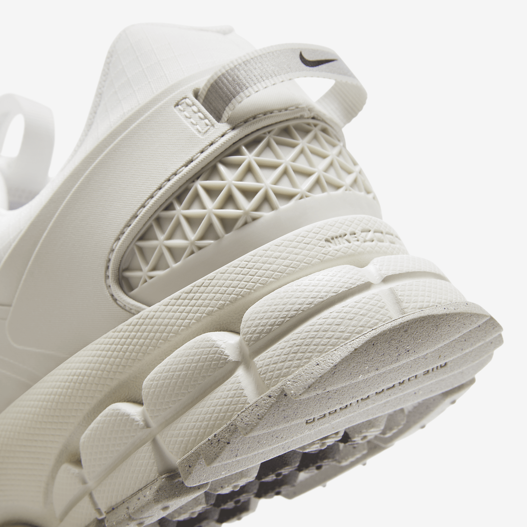 Nike Zoom Vomero Roam